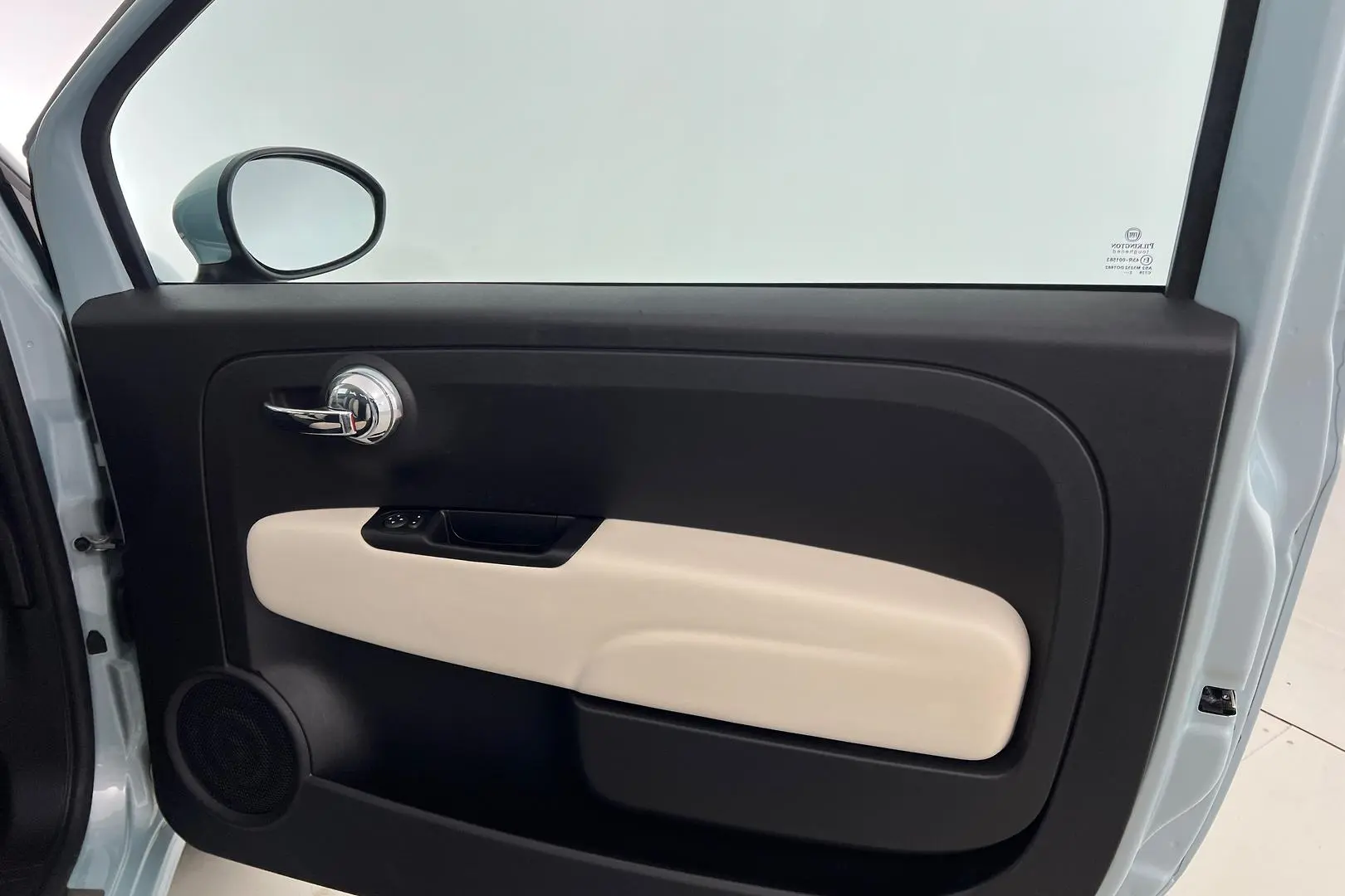 2023 Fiat 500 Gallery Image 15