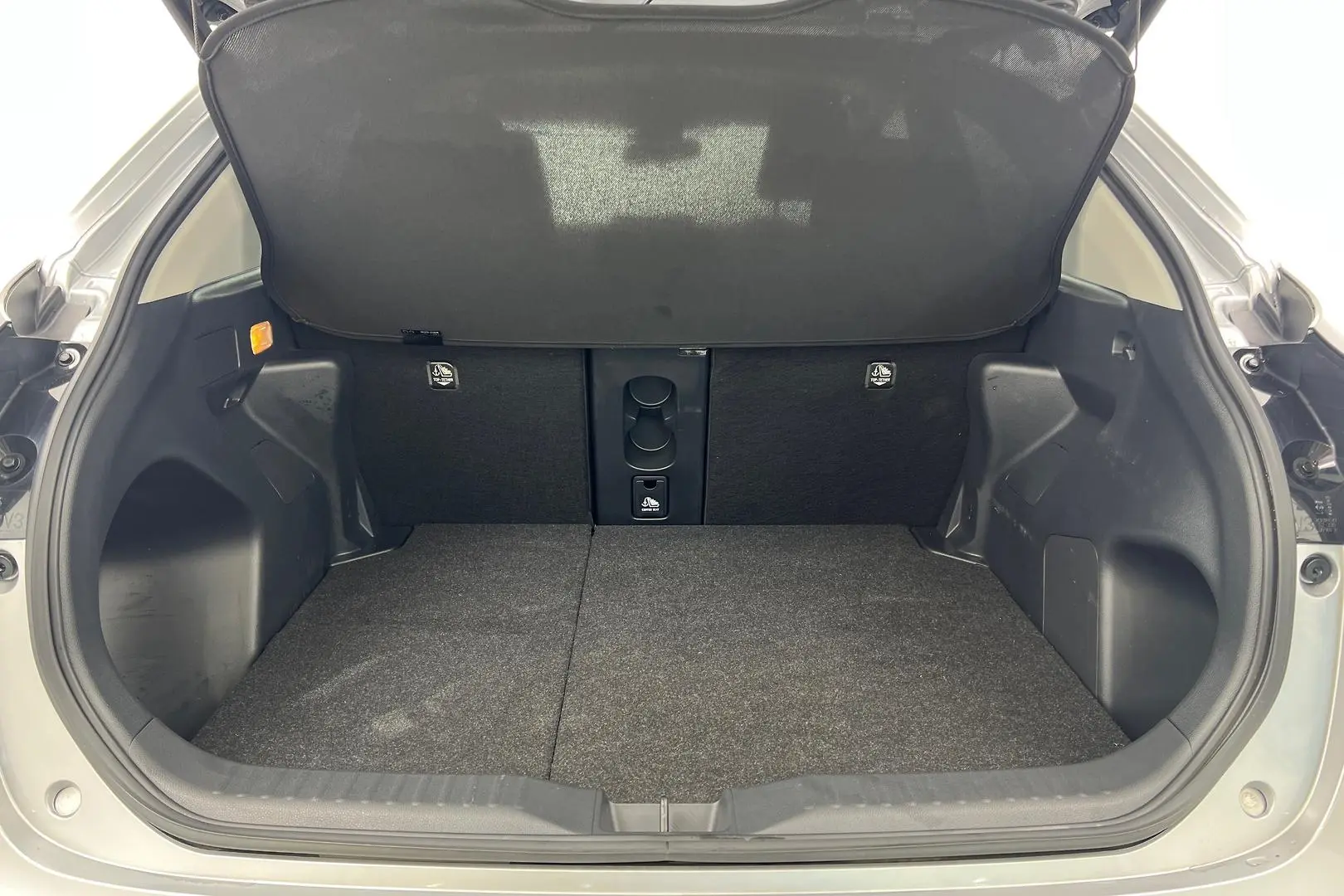2022 Toyota Yaris Cross Gallery Image 9
