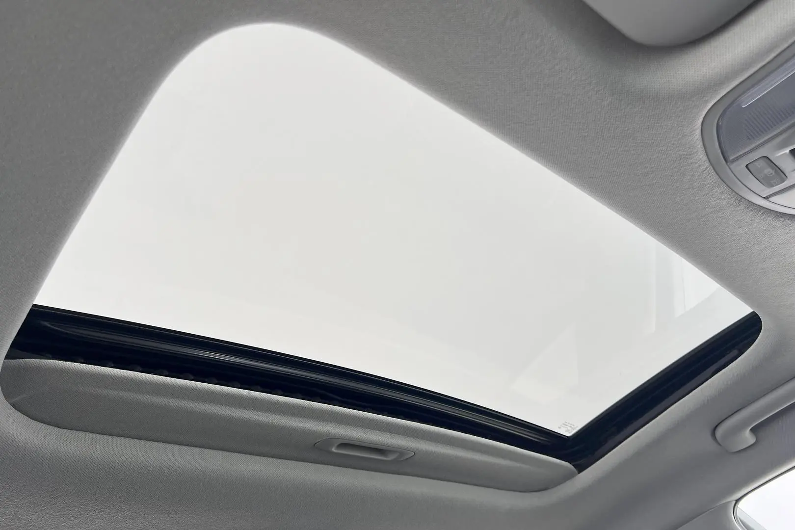 2024 Kia Stonic Gallery Image 12