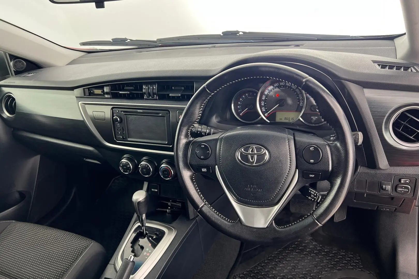2014 Toyota Corolla Gallery Image 3