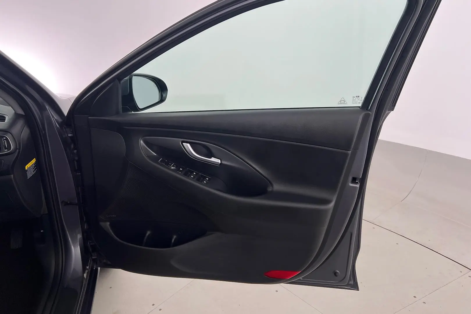 2018 Hyundai i30 Gallery Image 10