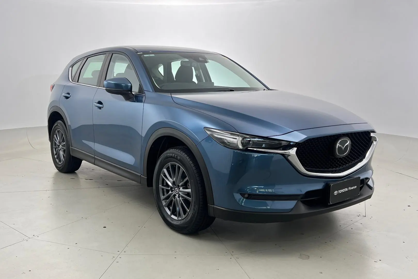2020 Mazda CX-5 Gallery Image 1