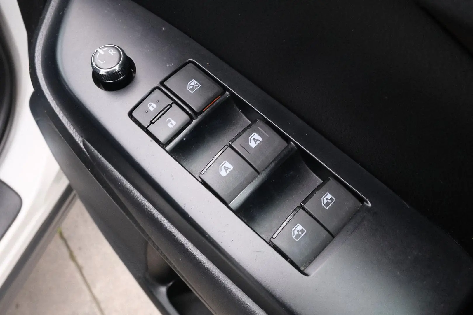 2019 Toyota Kluger Gallery Image 13