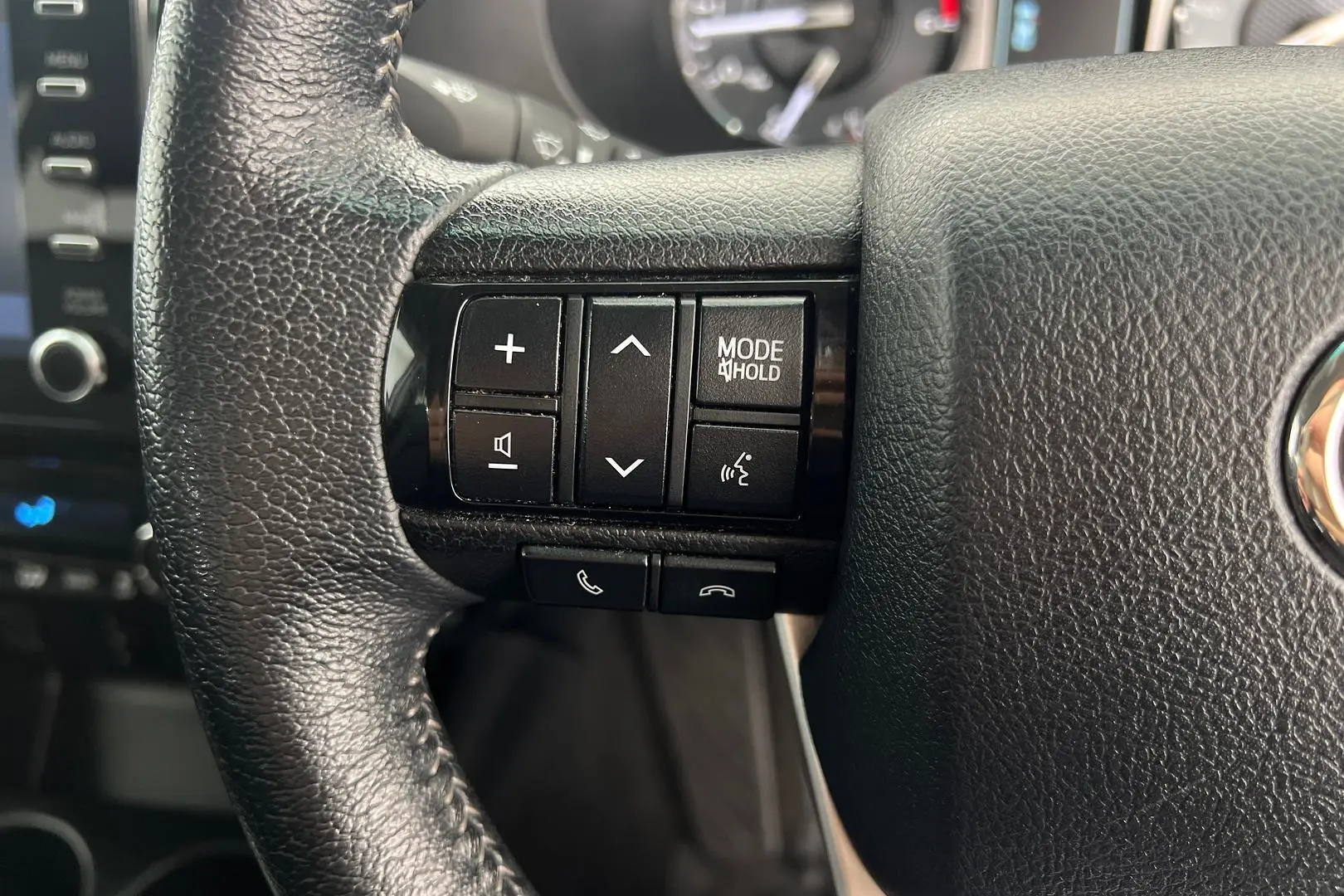 2020 Toyota Hilux Gallery Image 15