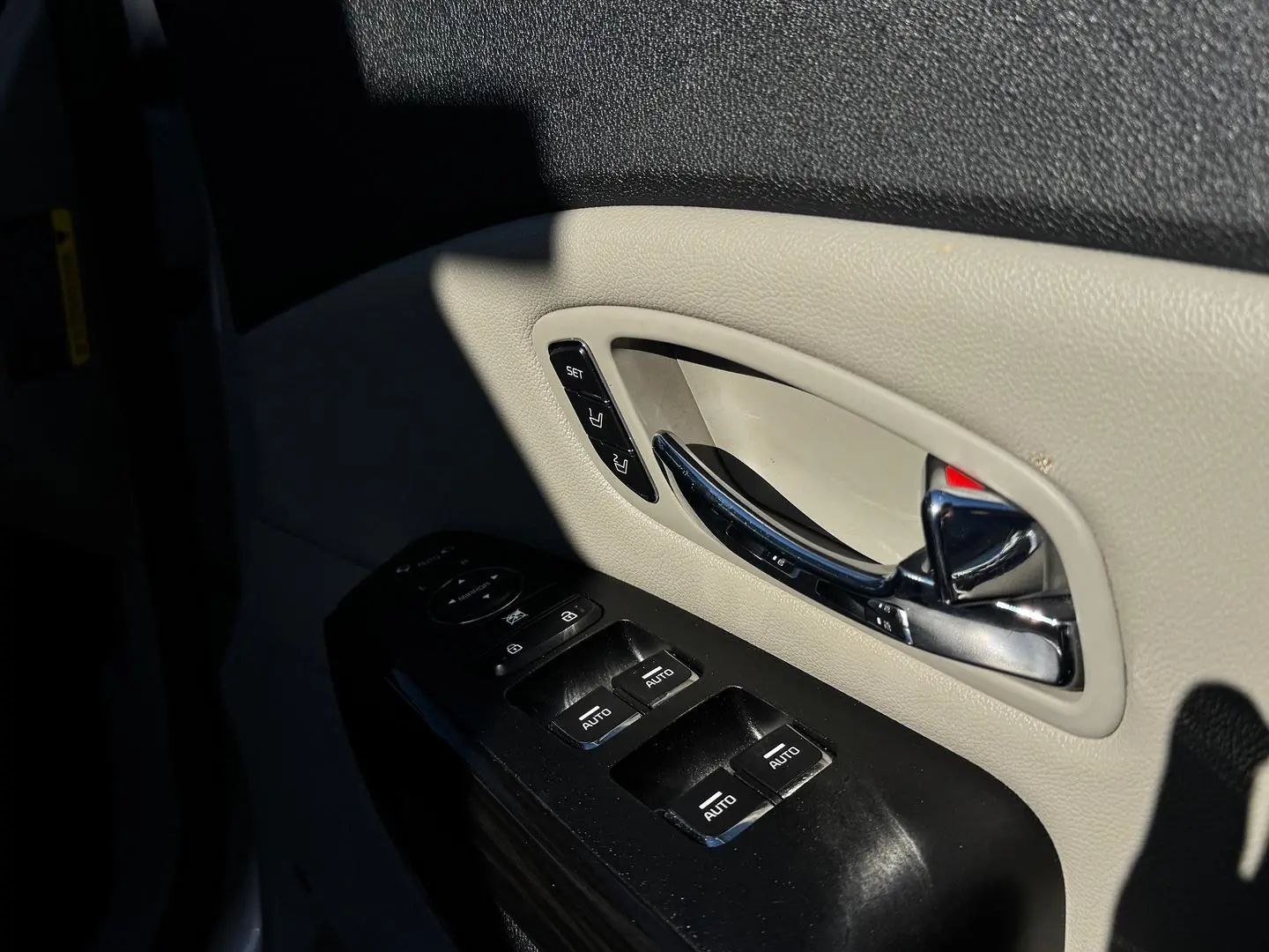 2018 Kia Carnival Gallery Image 13