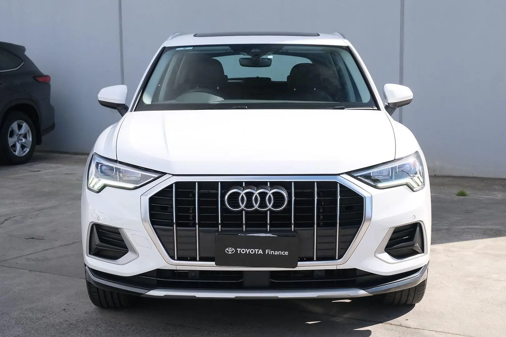 2021 Audi Q3 Gallery Image 3