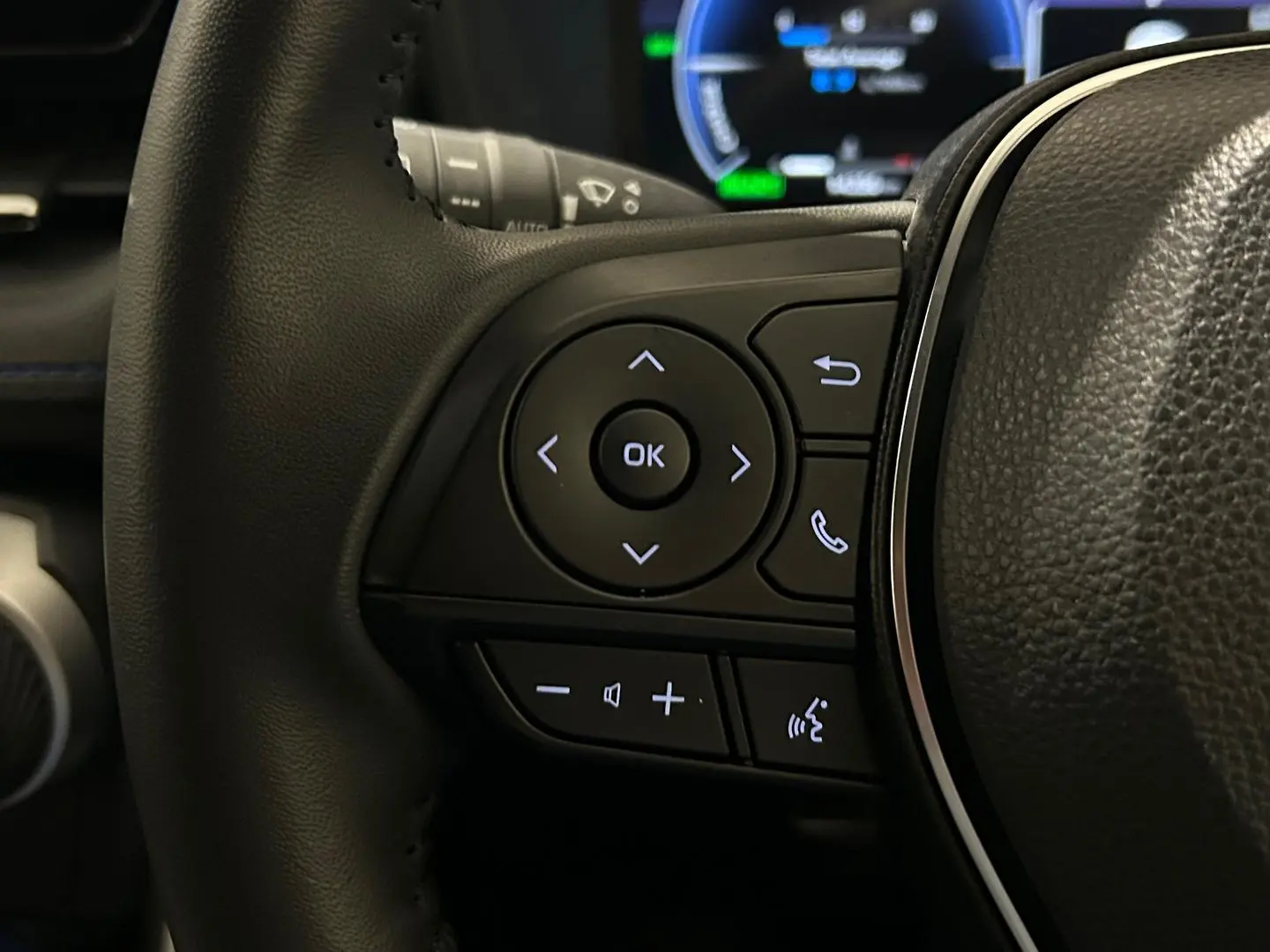 2024 Toyota RAV4 Gallery Image 19