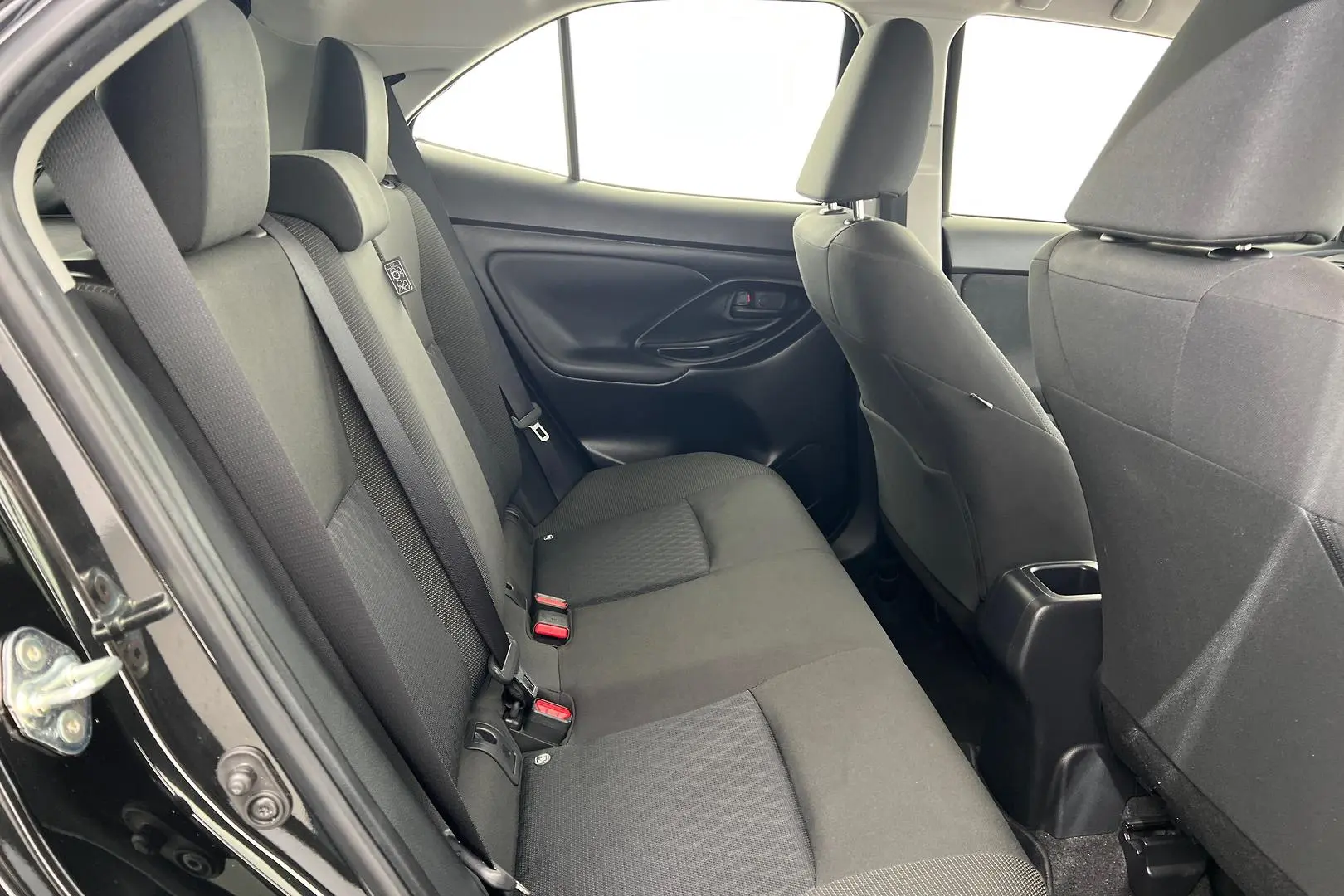 2024 Toyota Yaris Cross Gallery Image 19