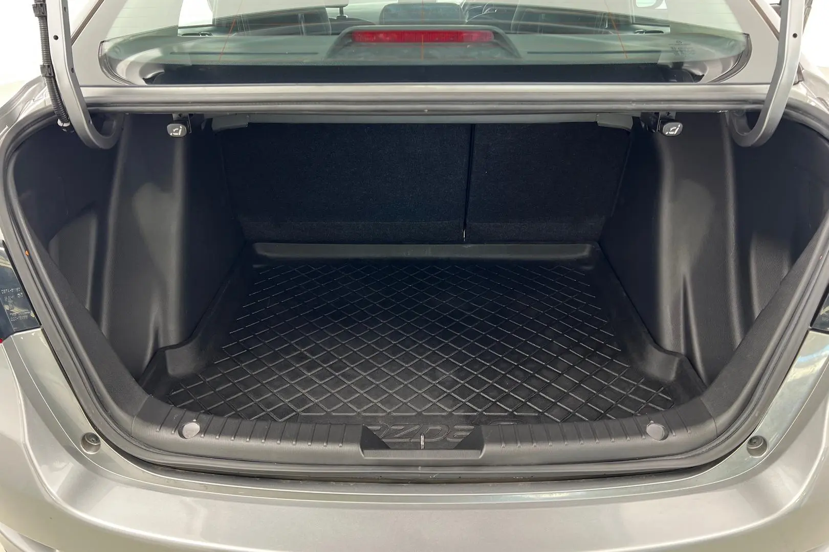 2016 Mazda 2 Gallery Image 20