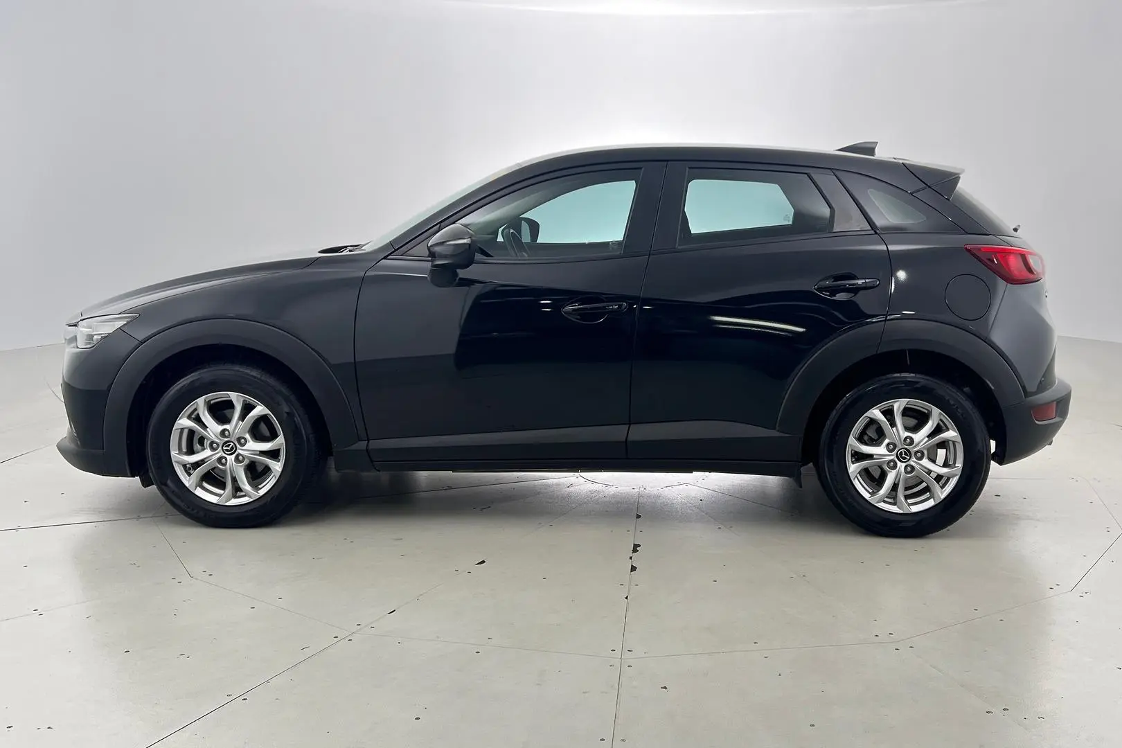 2016 Mazda CX-3 Gallery Image 8
