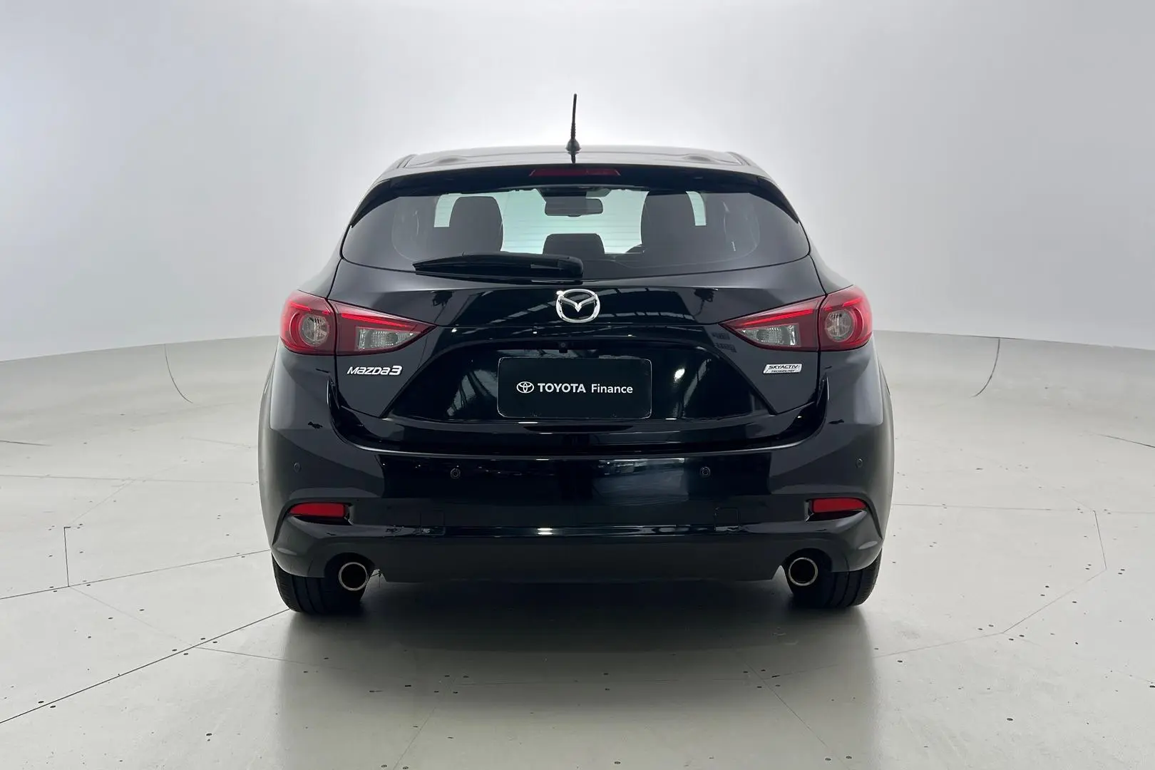 2017 Mazda 3 Gallery Image 3