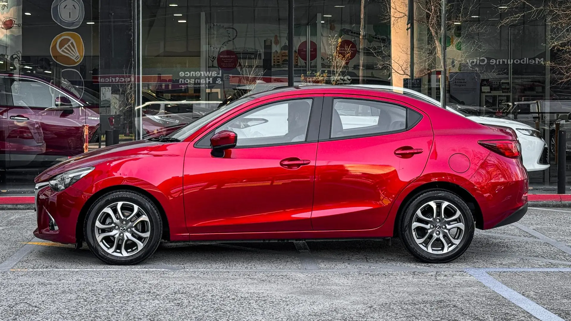 2018 Mazda 2 Image 9