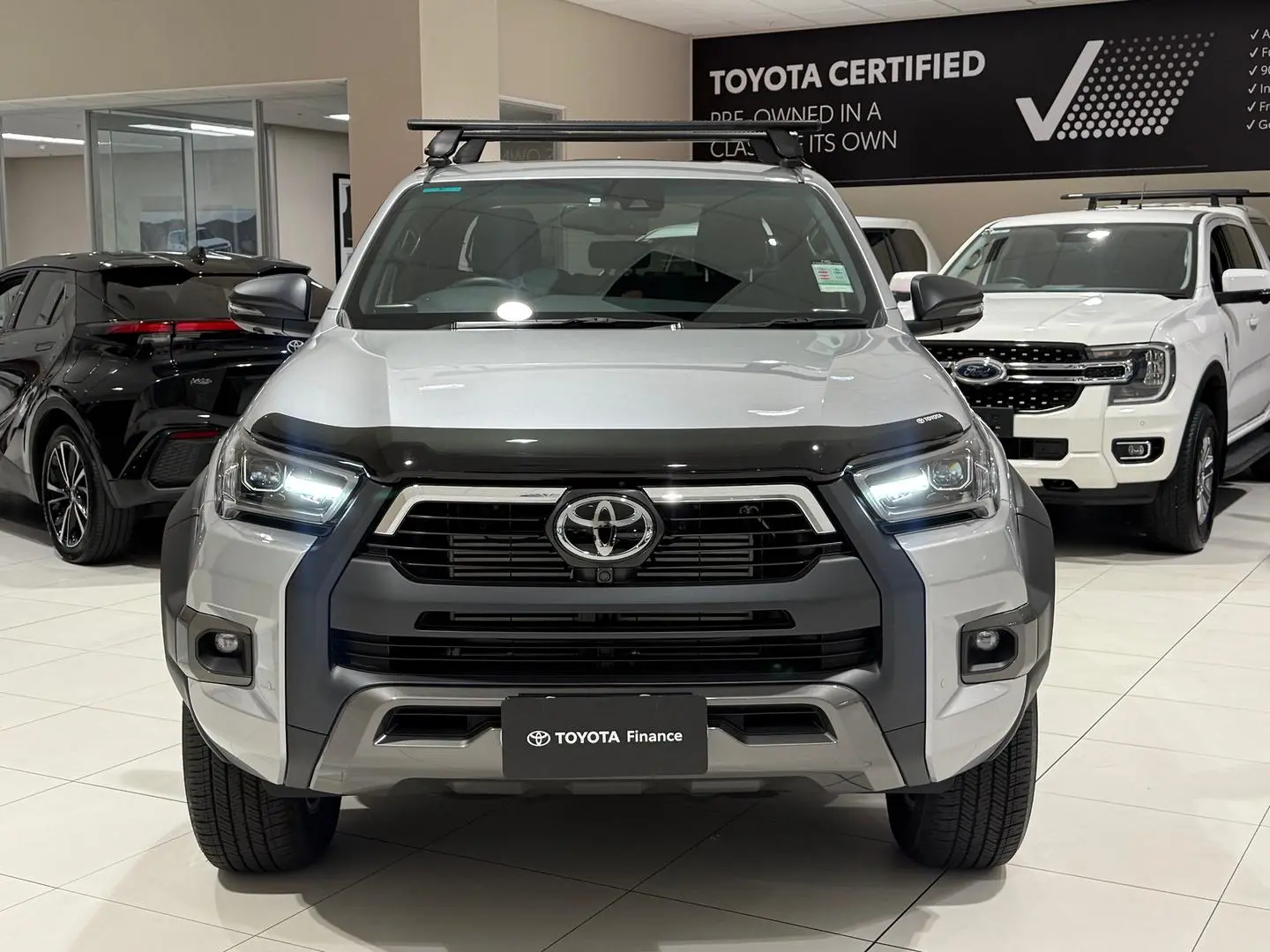 2024 Toyota Hilux Gallery Image 4