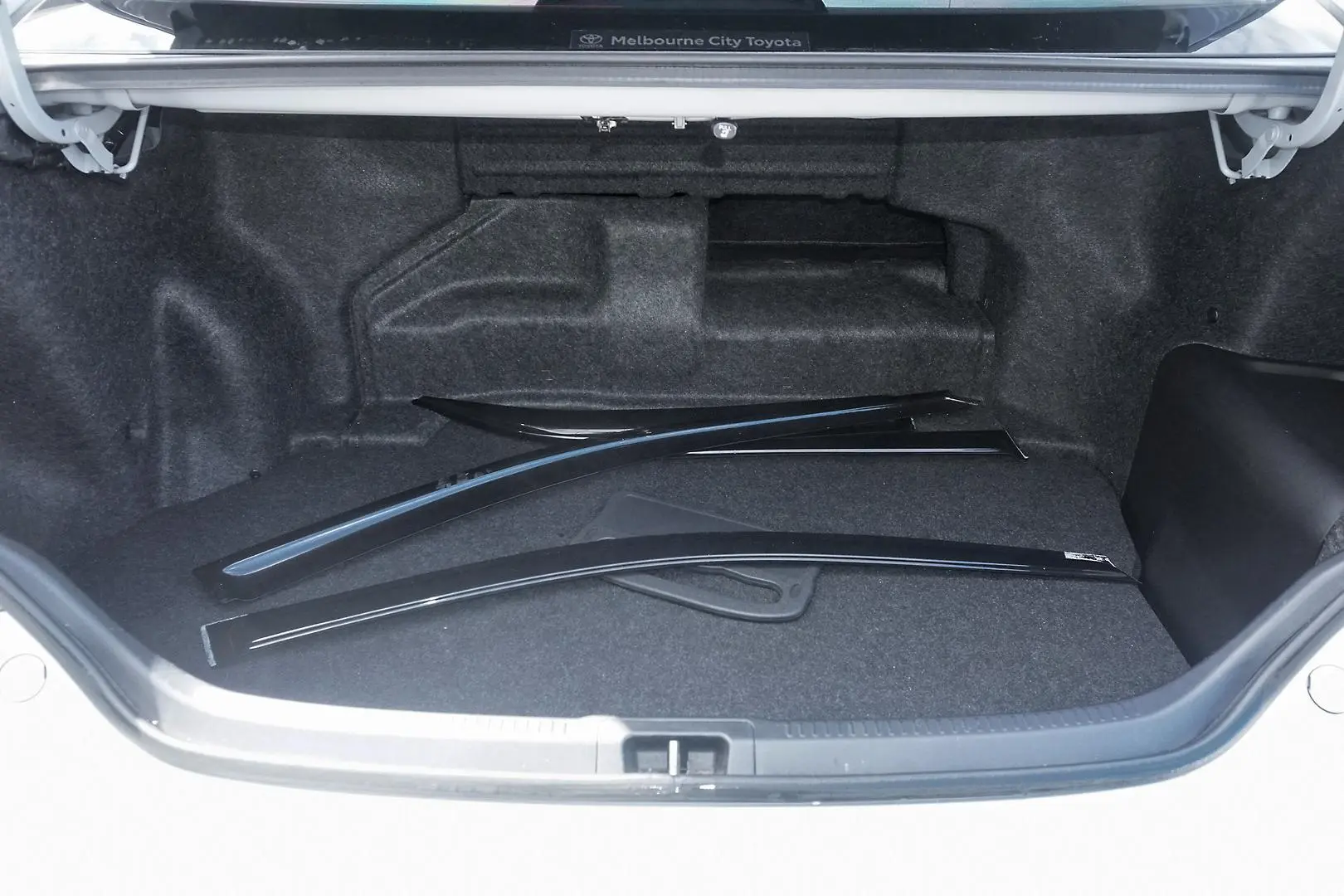 2015 Toyota Camry Gallery Image 21