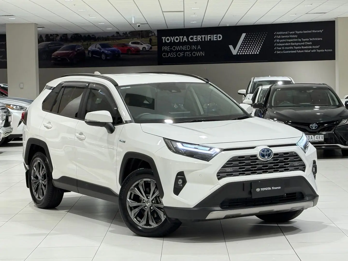 2024 Toyota RAV4 Gallery Image 1