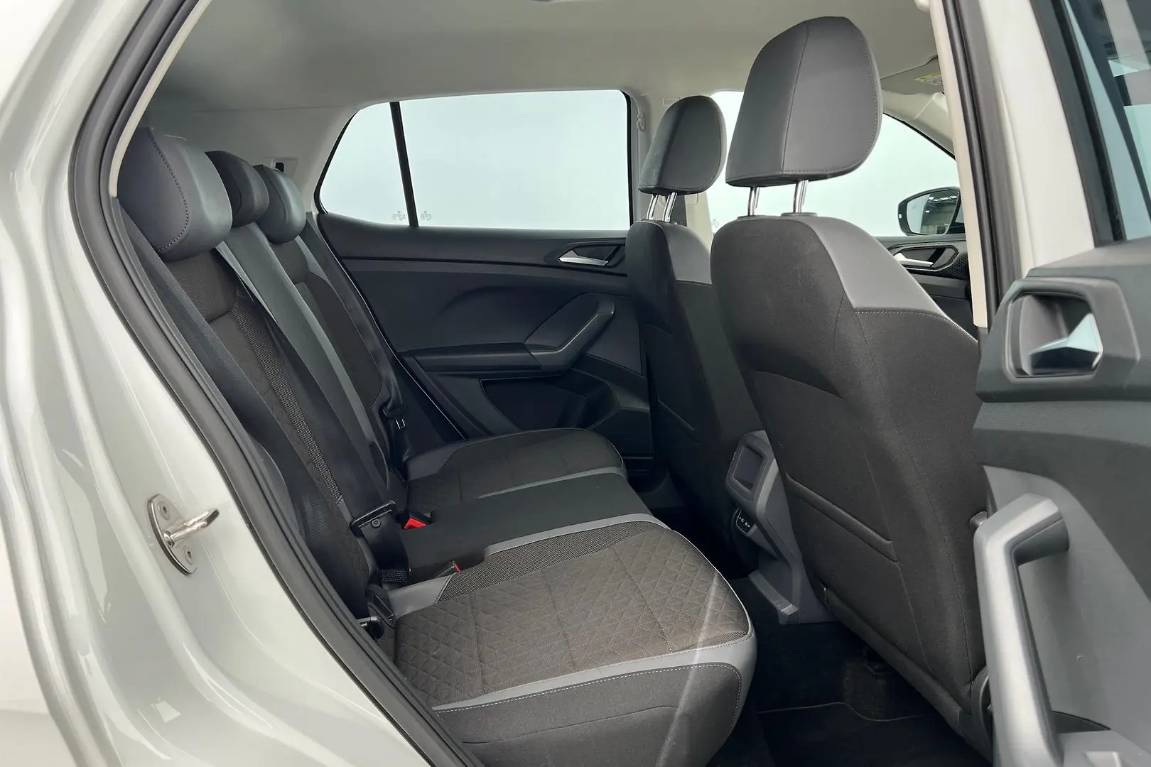 2021 Volkswagen T-Cross Gallery Image 12