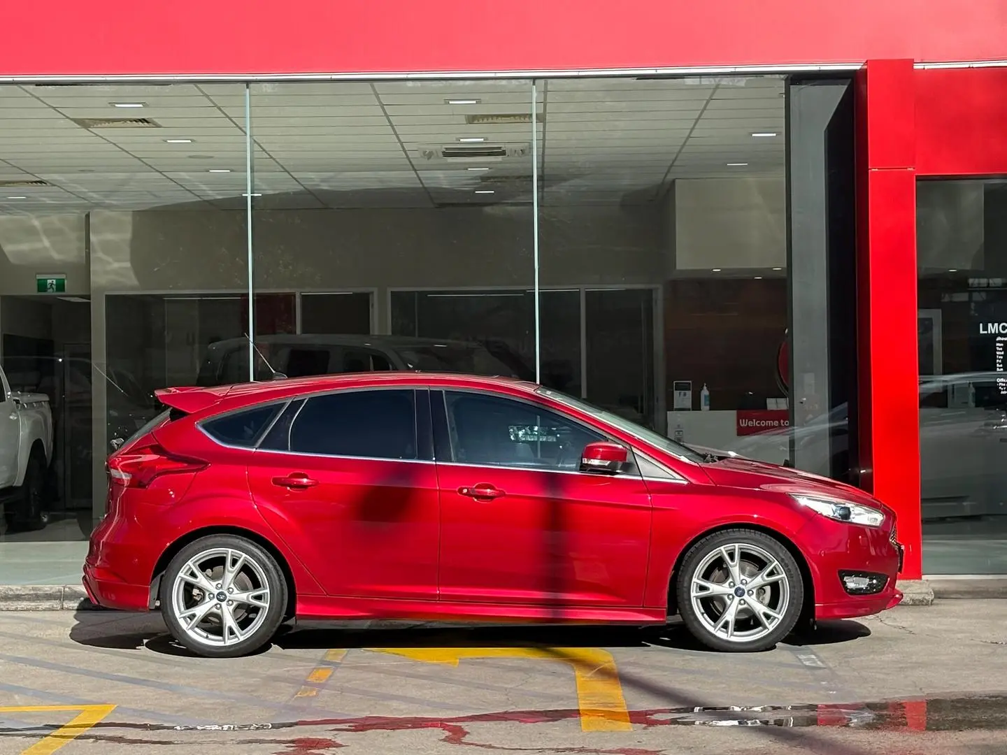 2017 Ford Focus Gallery Image 6