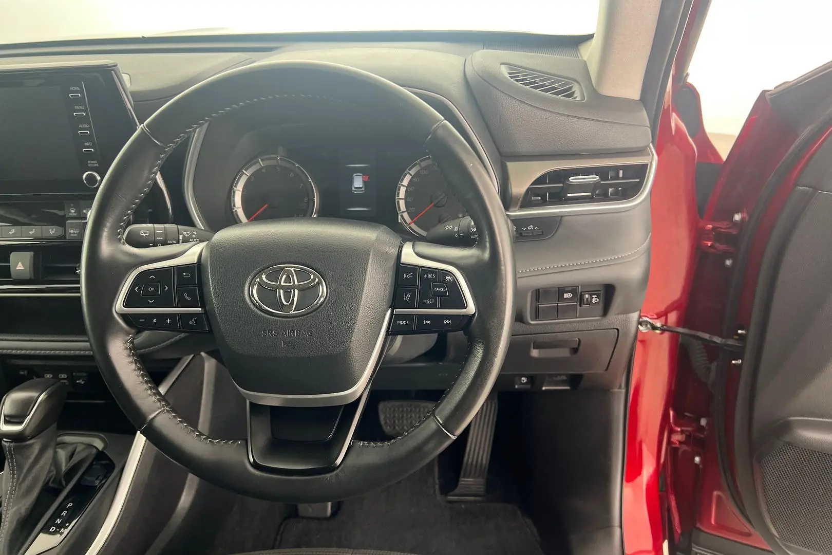 2022 Toyota Kluger Gallery Image 13