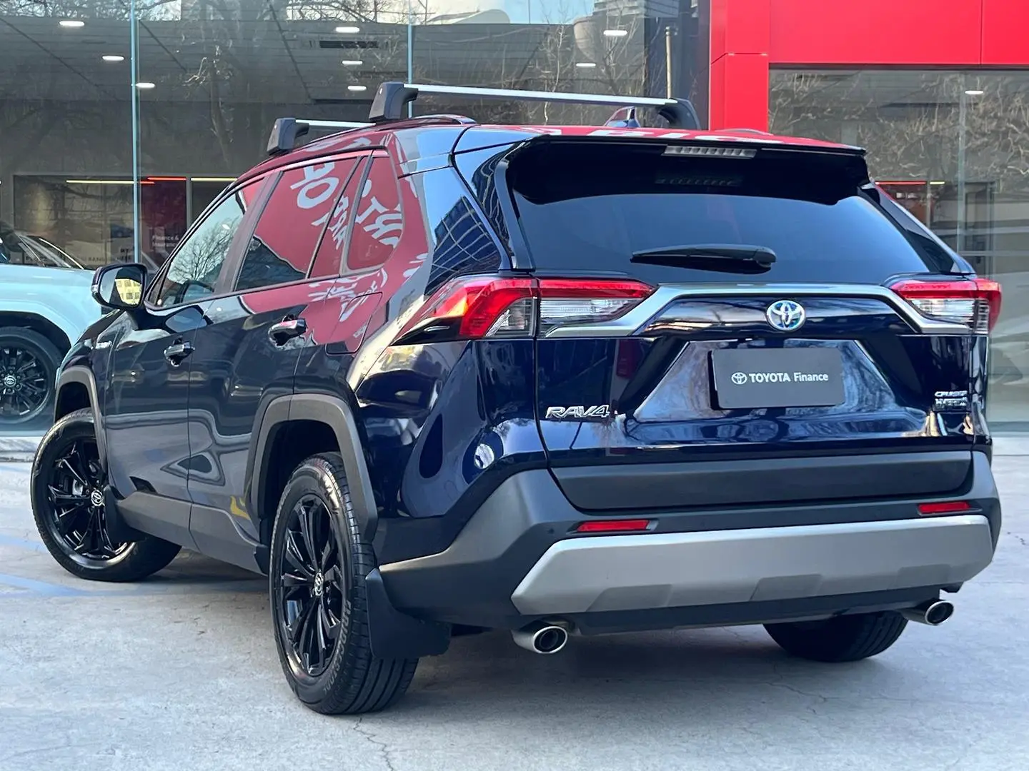 2024 Toyota RAV4 Gallery Image 9
