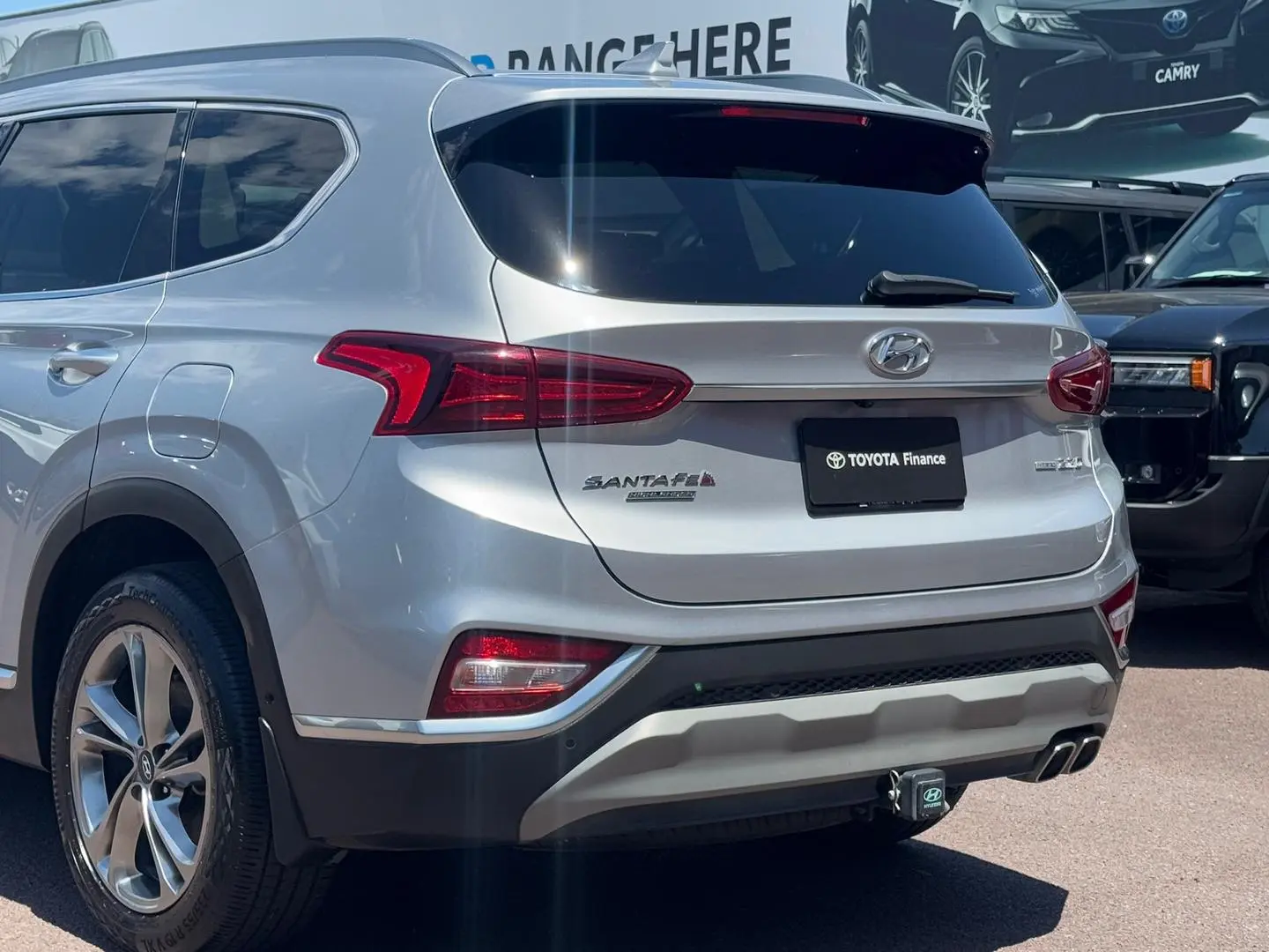 2019 Hyundai Santa Fe Gallery Image 8