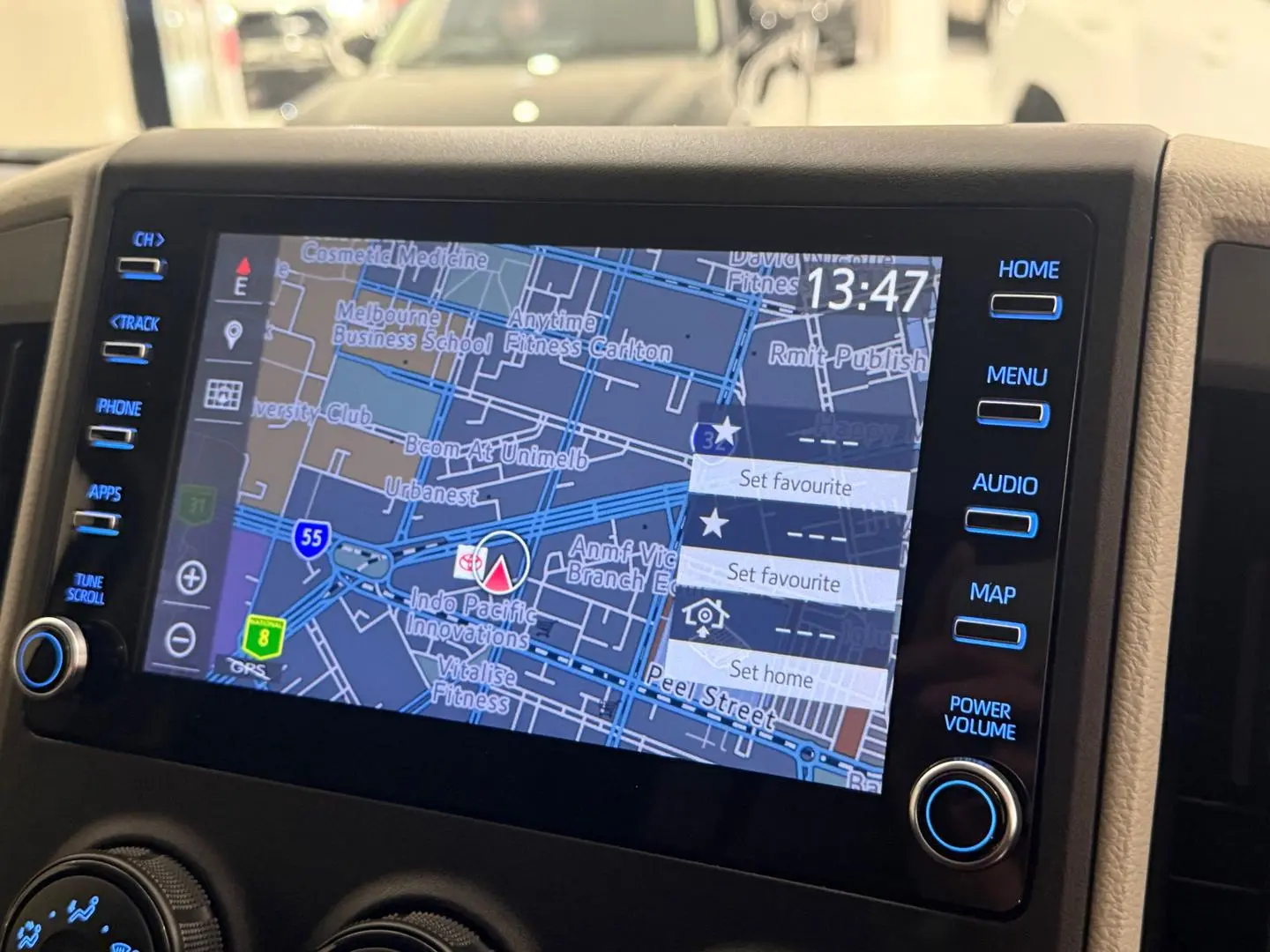 2020 Toyota Hiace Gallery Image 19