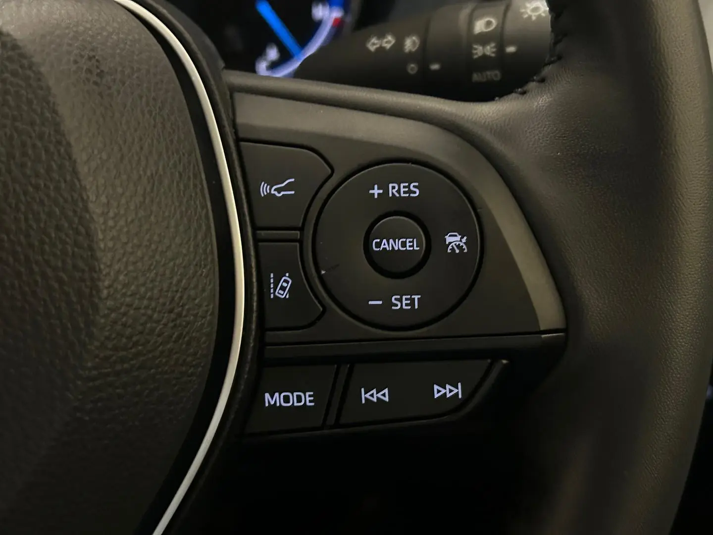 2024 Toyota RAV4 Gallery Image 22