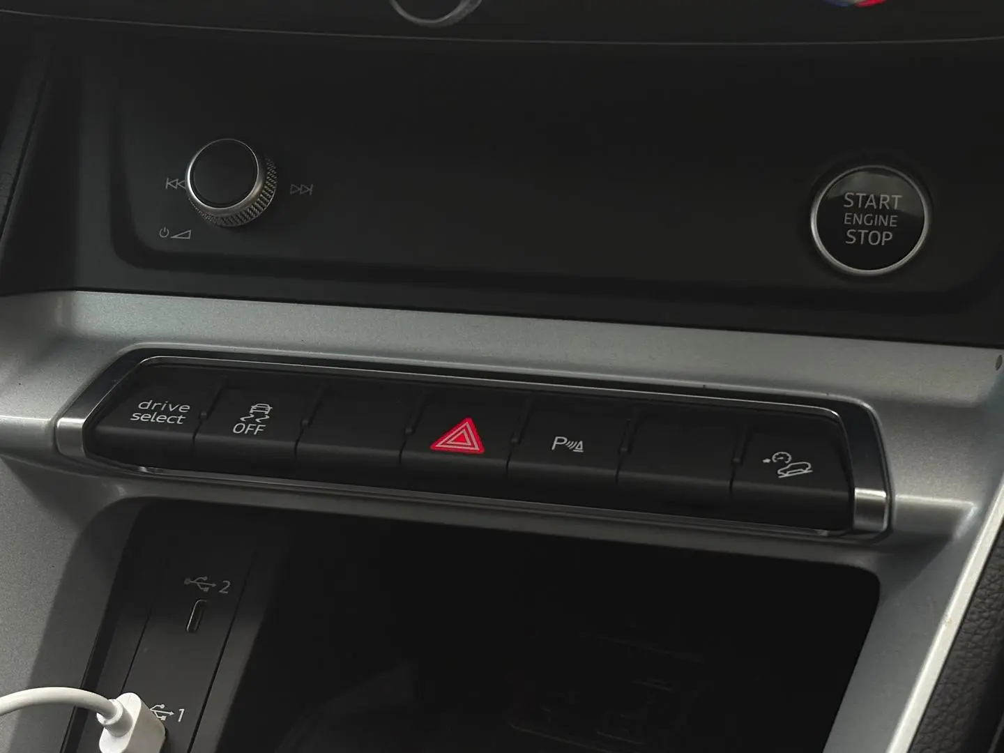 2020 Audi Q3 Gallery Image 22