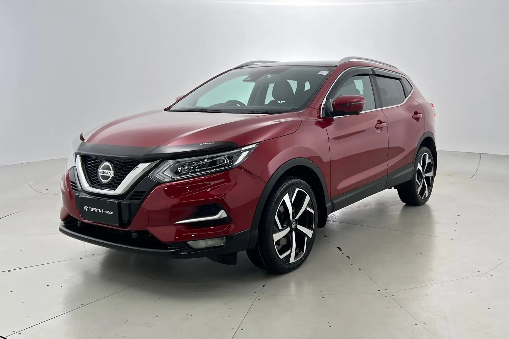 2020 Nissan QASHQAI Gallery Image 9