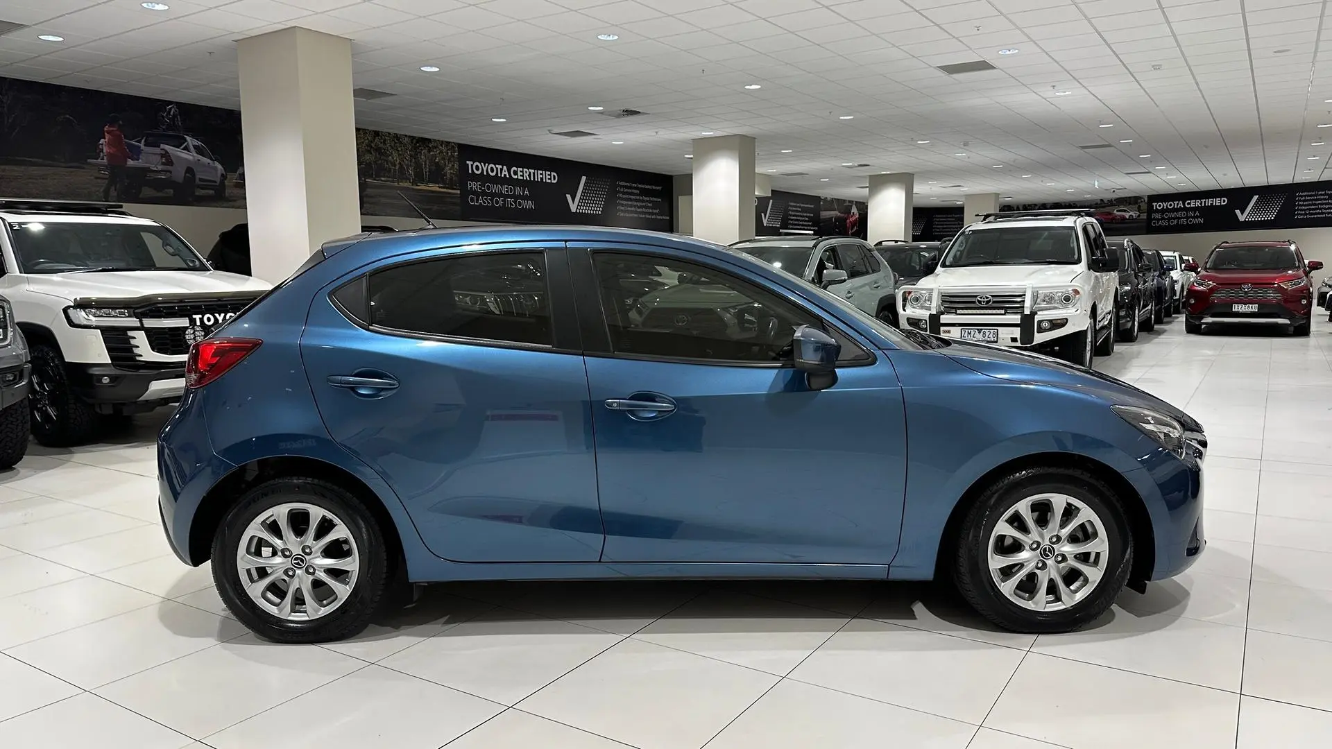 2019 Mazda 2 Gallery Image 2