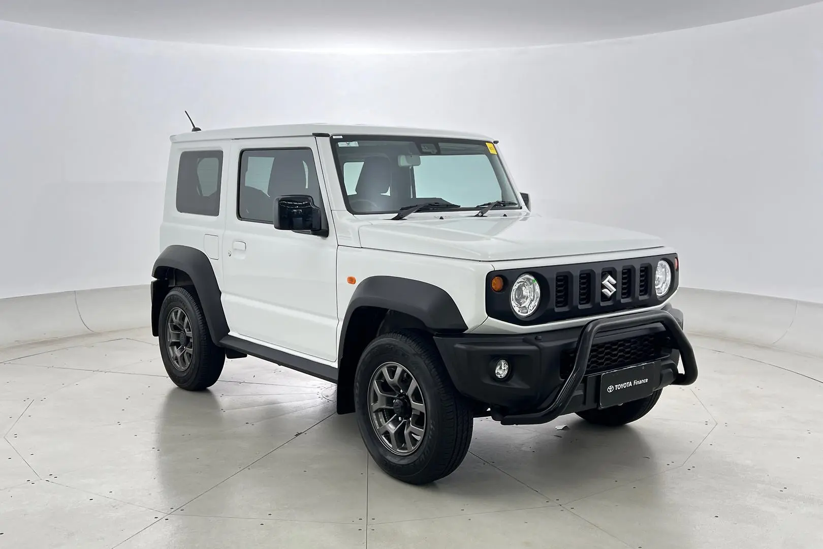 2022 Suzuki Jimny Gallery Image 1