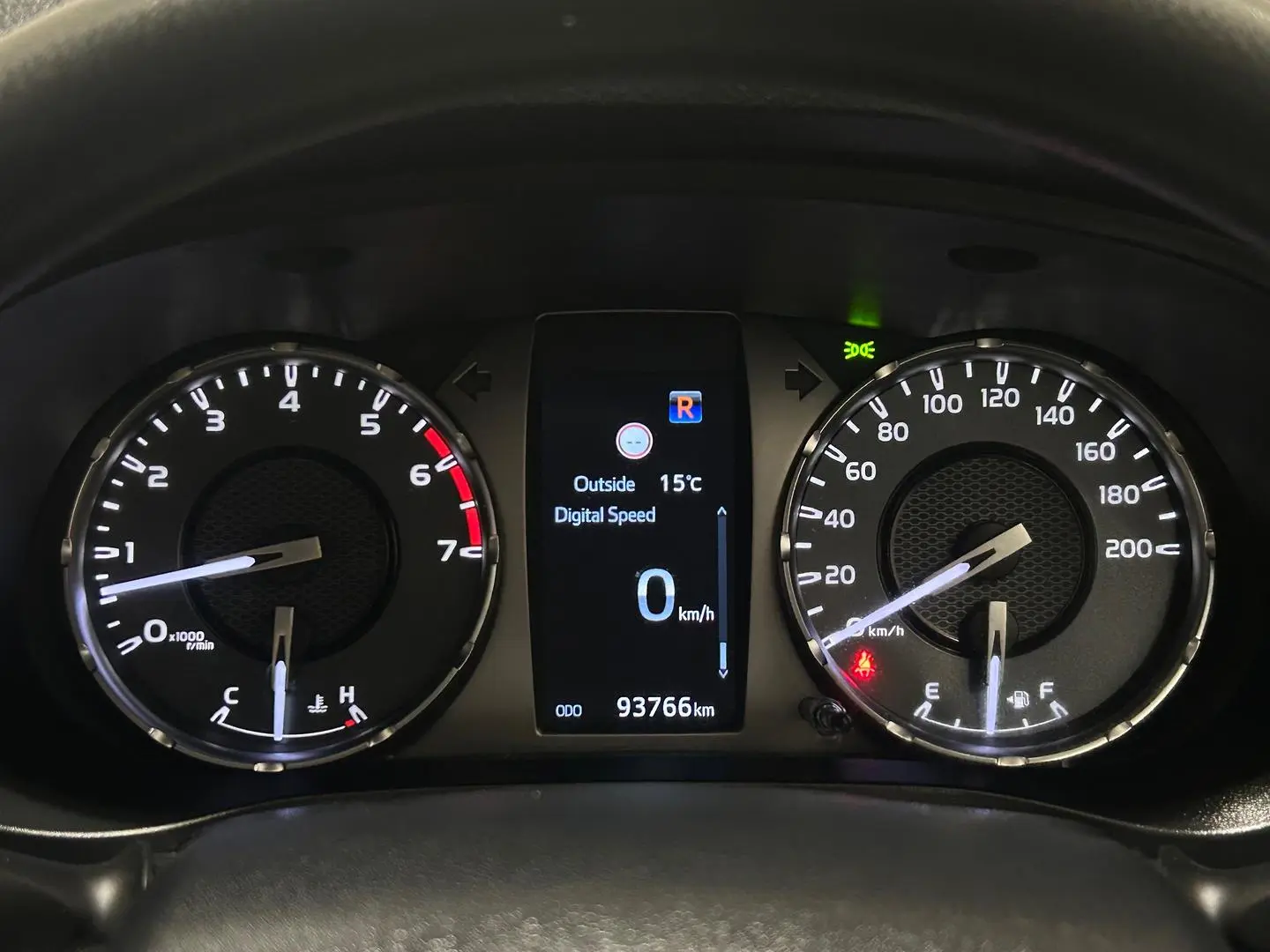 2021 Toyota Hilux Gallery Image 16