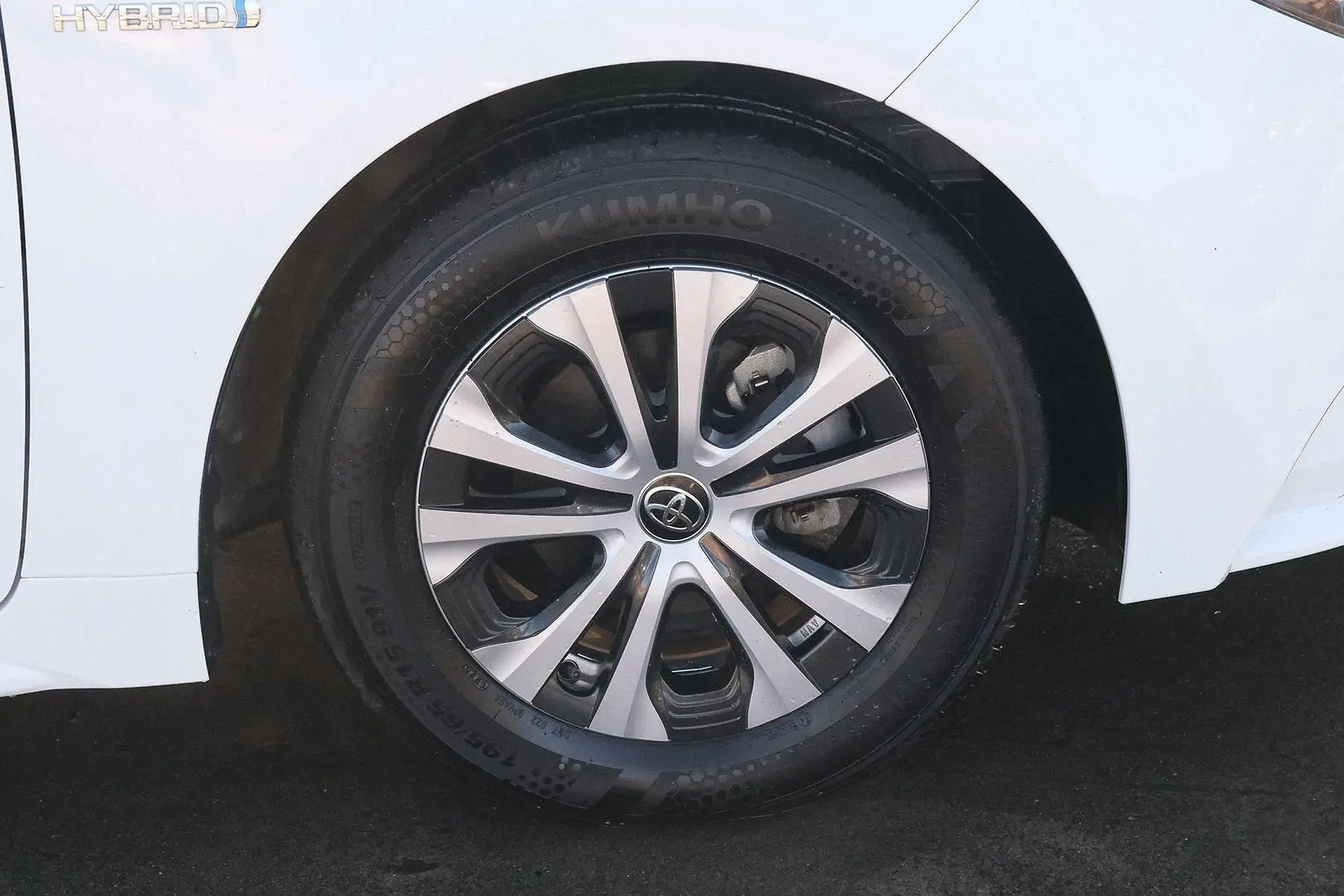 2021 Toyota Corolla Gallery Image 6