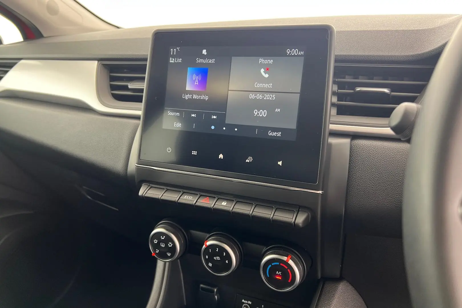 2022 Renault Captur Gallery Image 14