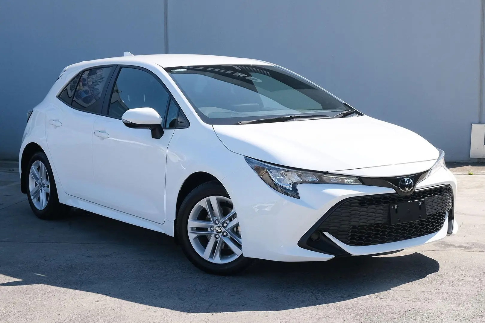 2019 Toyota Corolla Gallery Image 1