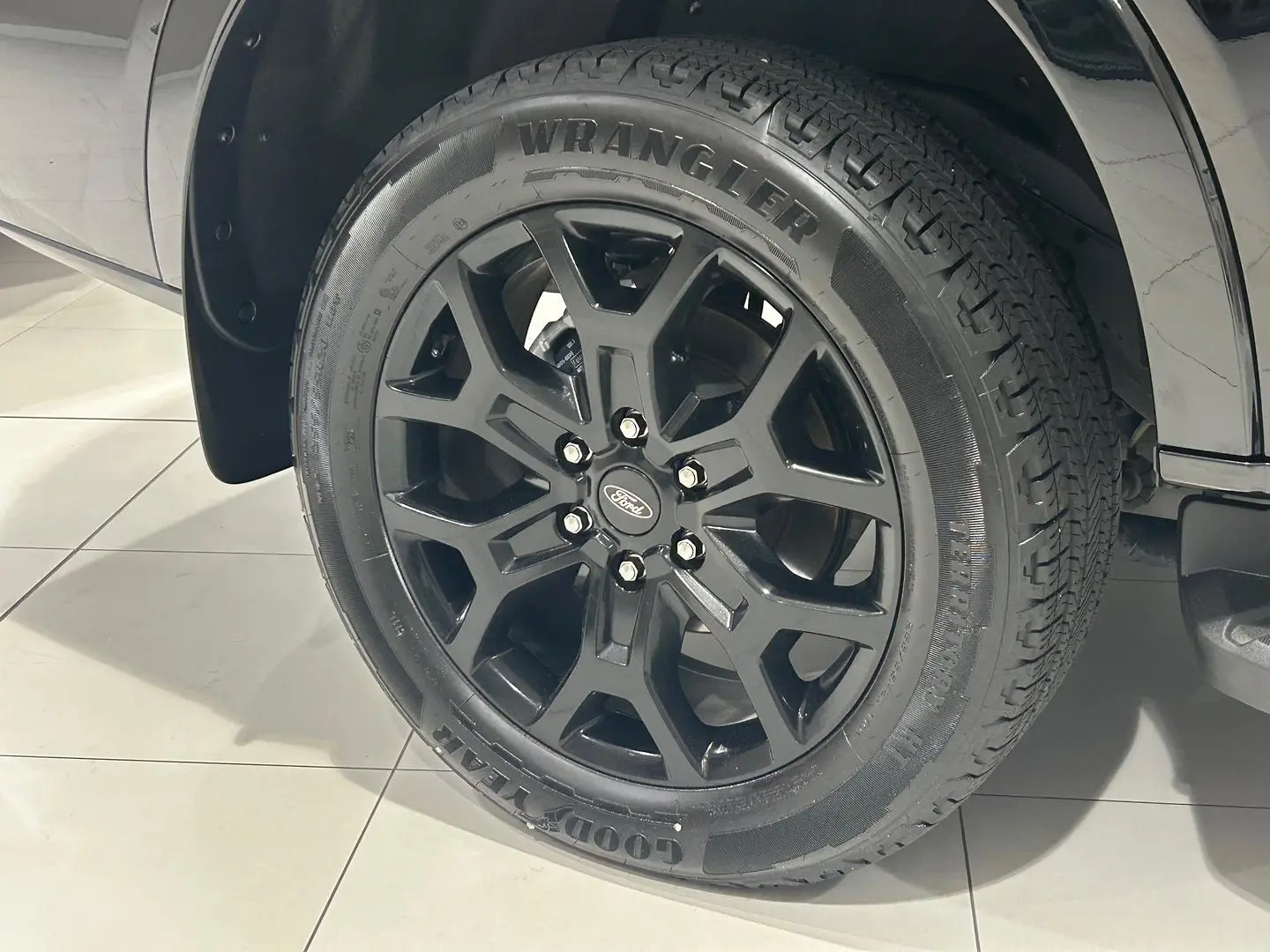 2023 Ford Everest Gallery Image 11