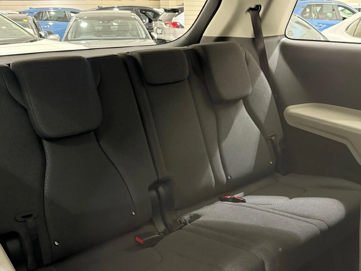 2022 Kia Carnival Gallery Image 15