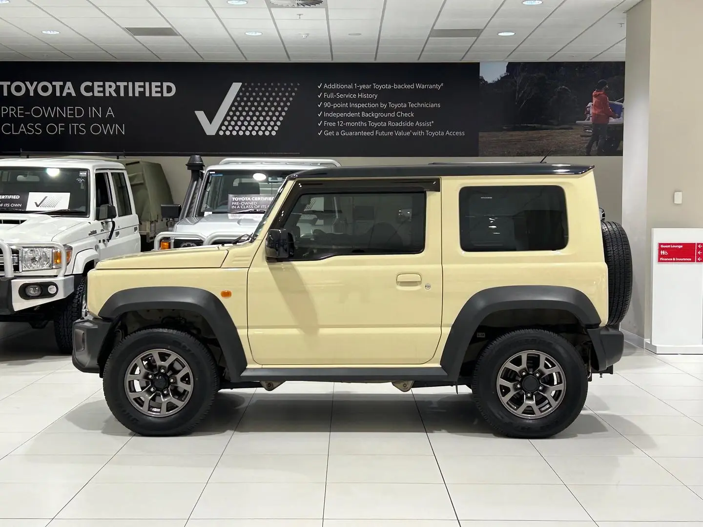 2022 Suzuki Jimny Gallery Image 6