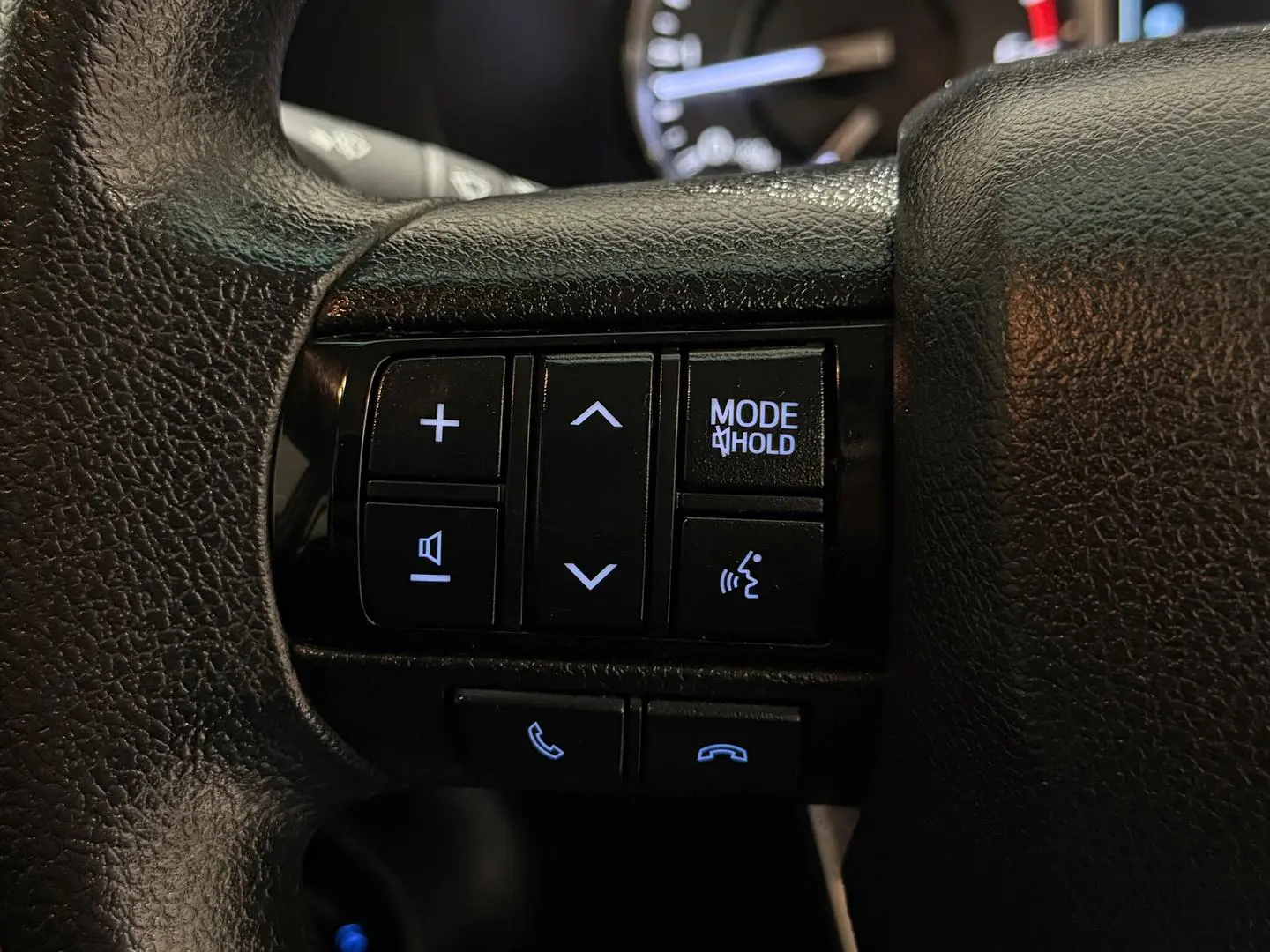 2021 Toyota Hilux Gallery Image 14