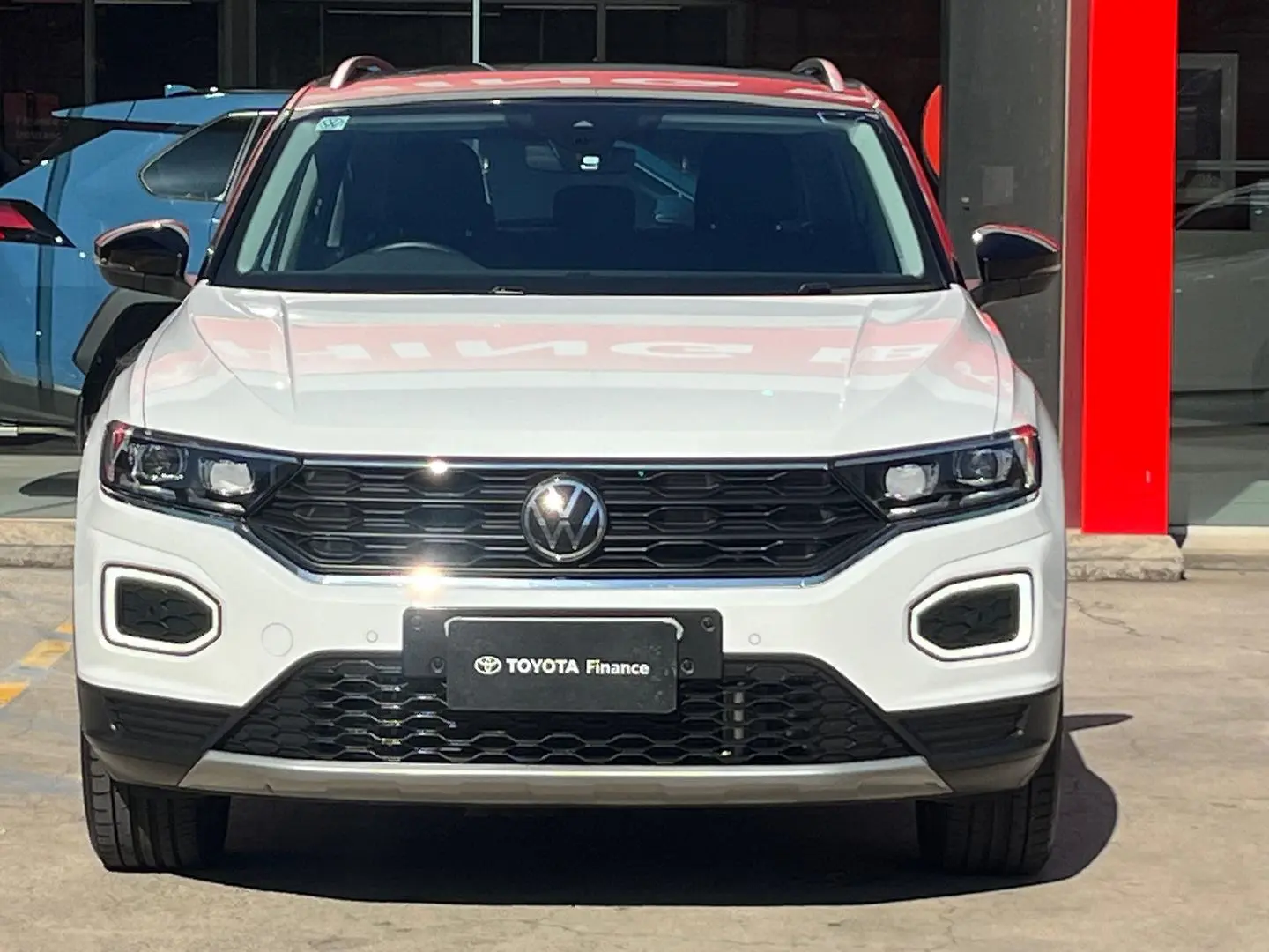 2021 Volkswagen T-Roc Gallery Image 10