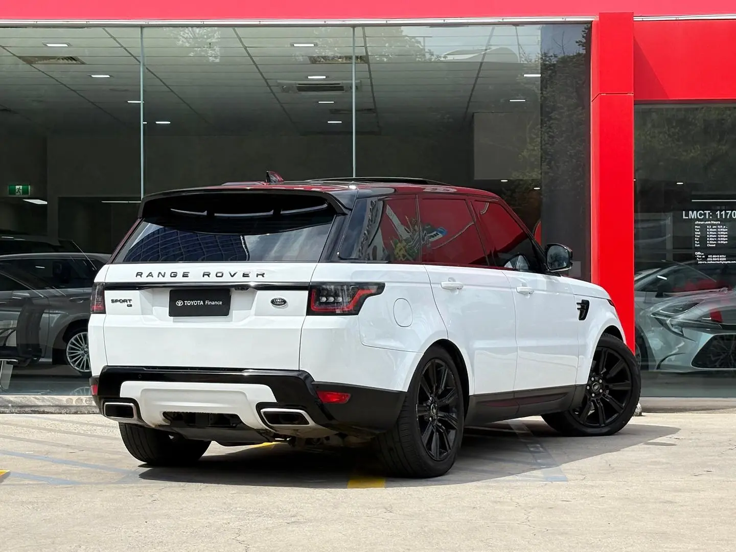 2021 Land Rover Range Rover Sport Gallery Image 11