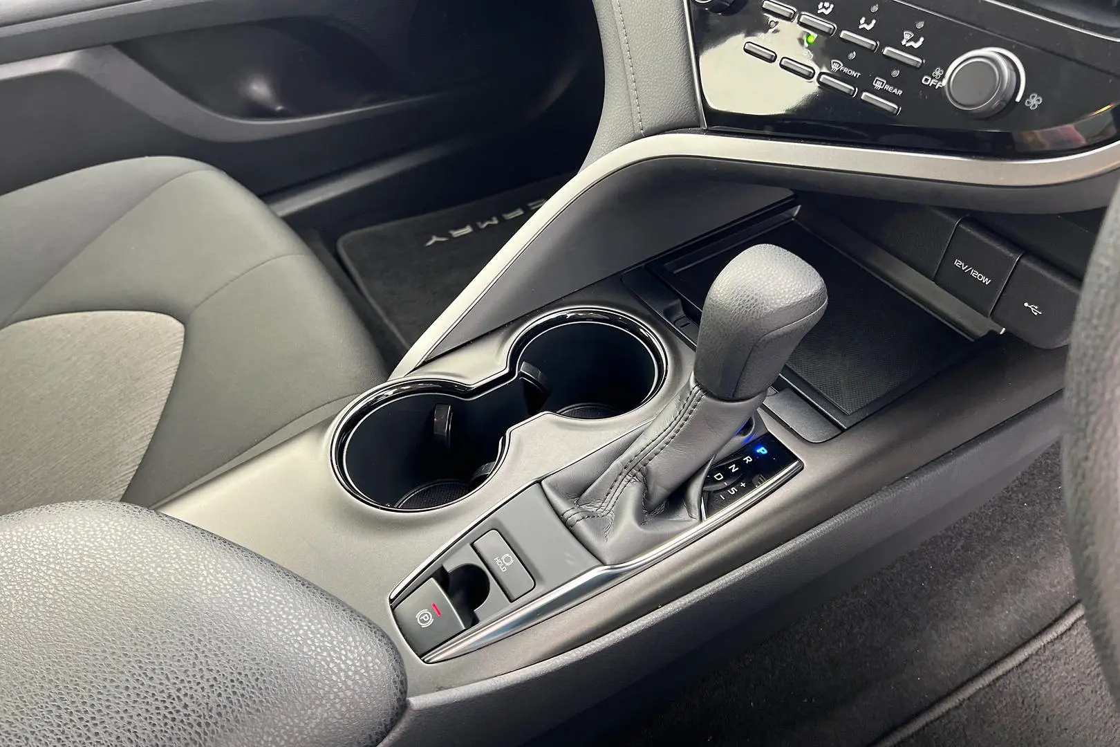 2024 Toyota Camry Gallery Image 18
