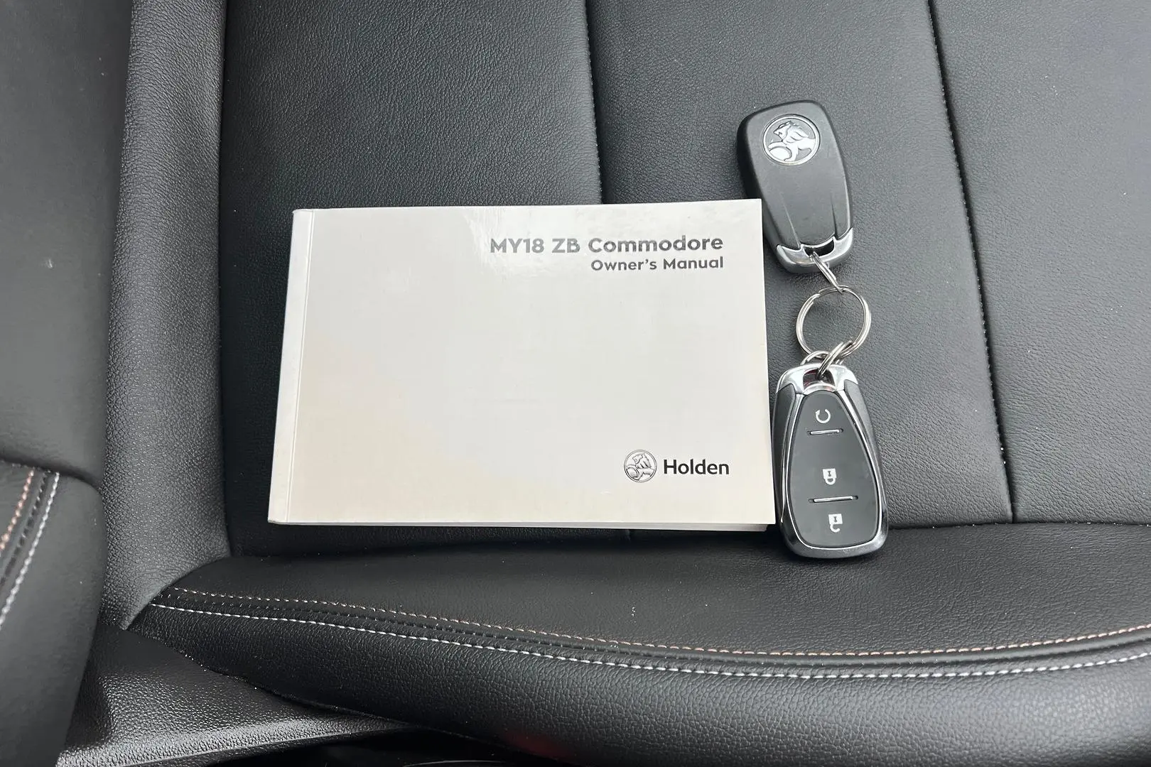 2019 Holden Calais Gallery Image 21
