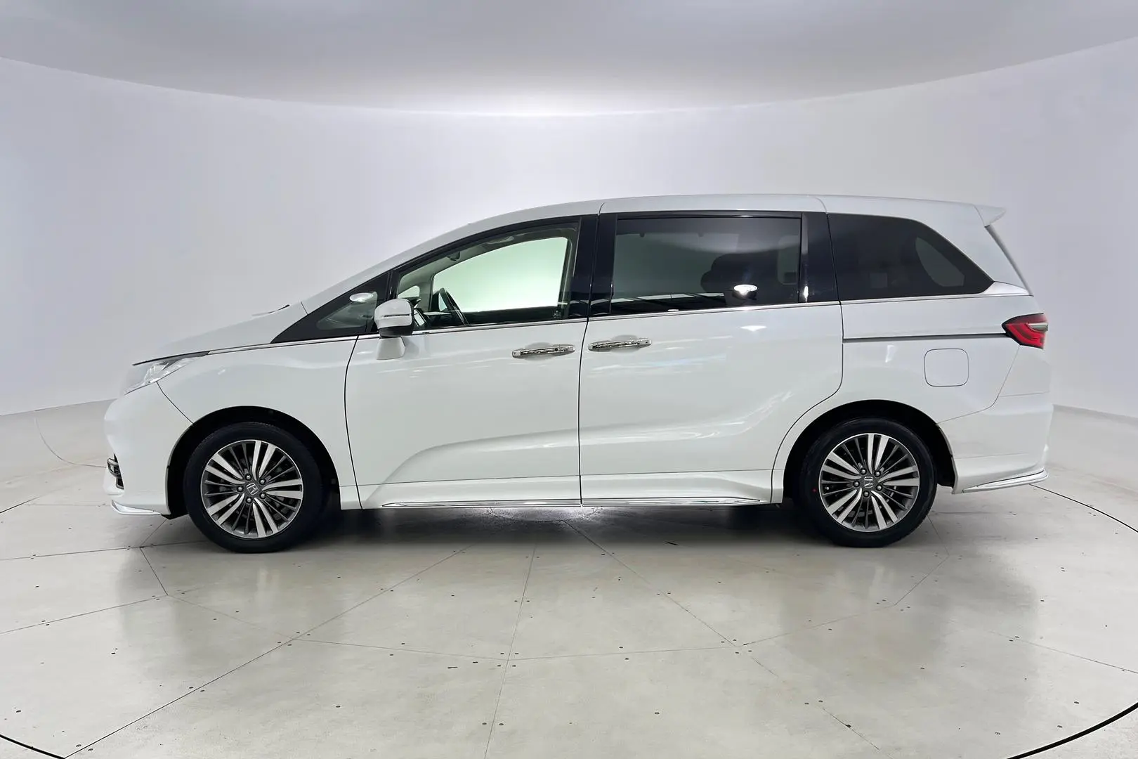 2019 Honda Odyssey Gallery Image 8