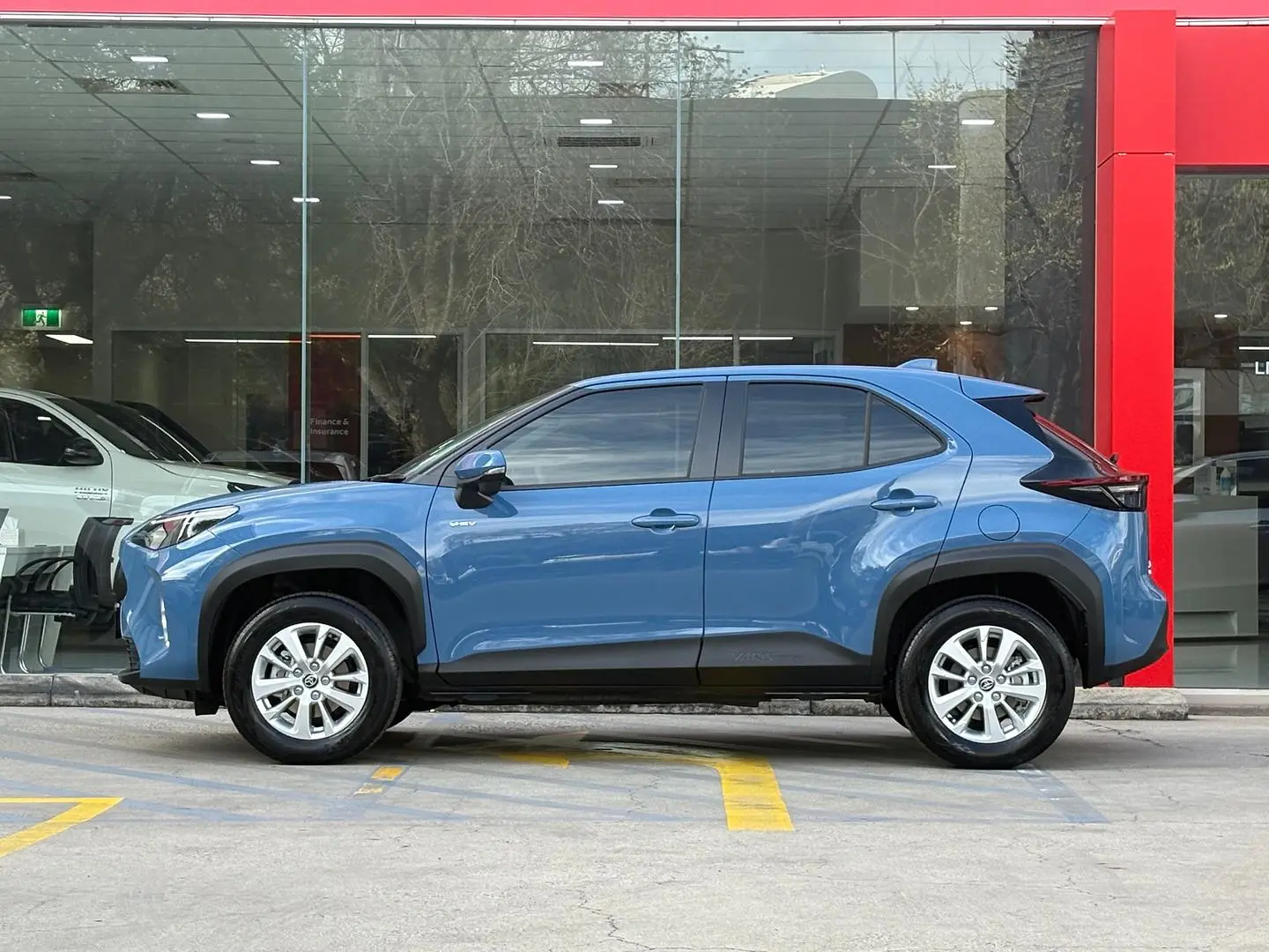2025 Toyota Yaris Cross Gallery Image 5