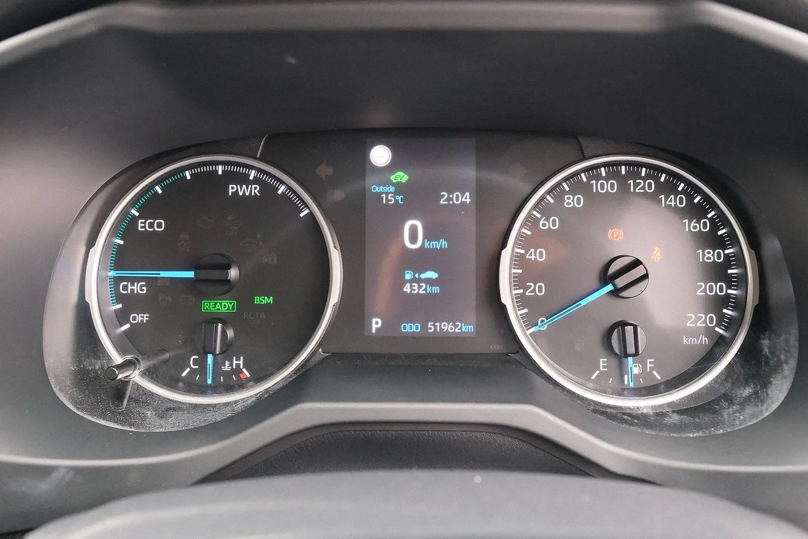 2022 Toyota RAV4 Gallery Image 16