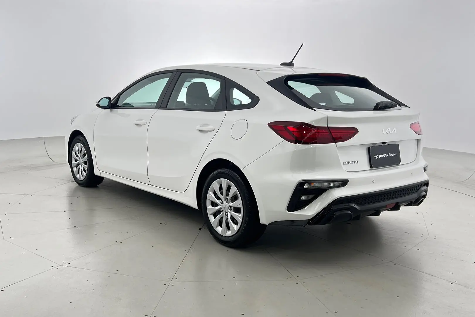 2023 Kia Cerato Gallery Image 8