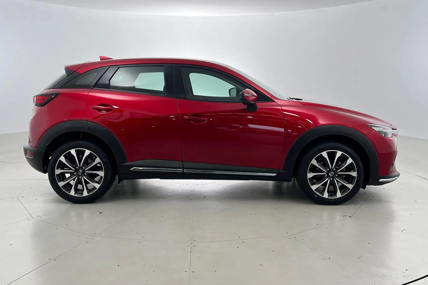 2019 Mazda CX-3 Gallery Image 5