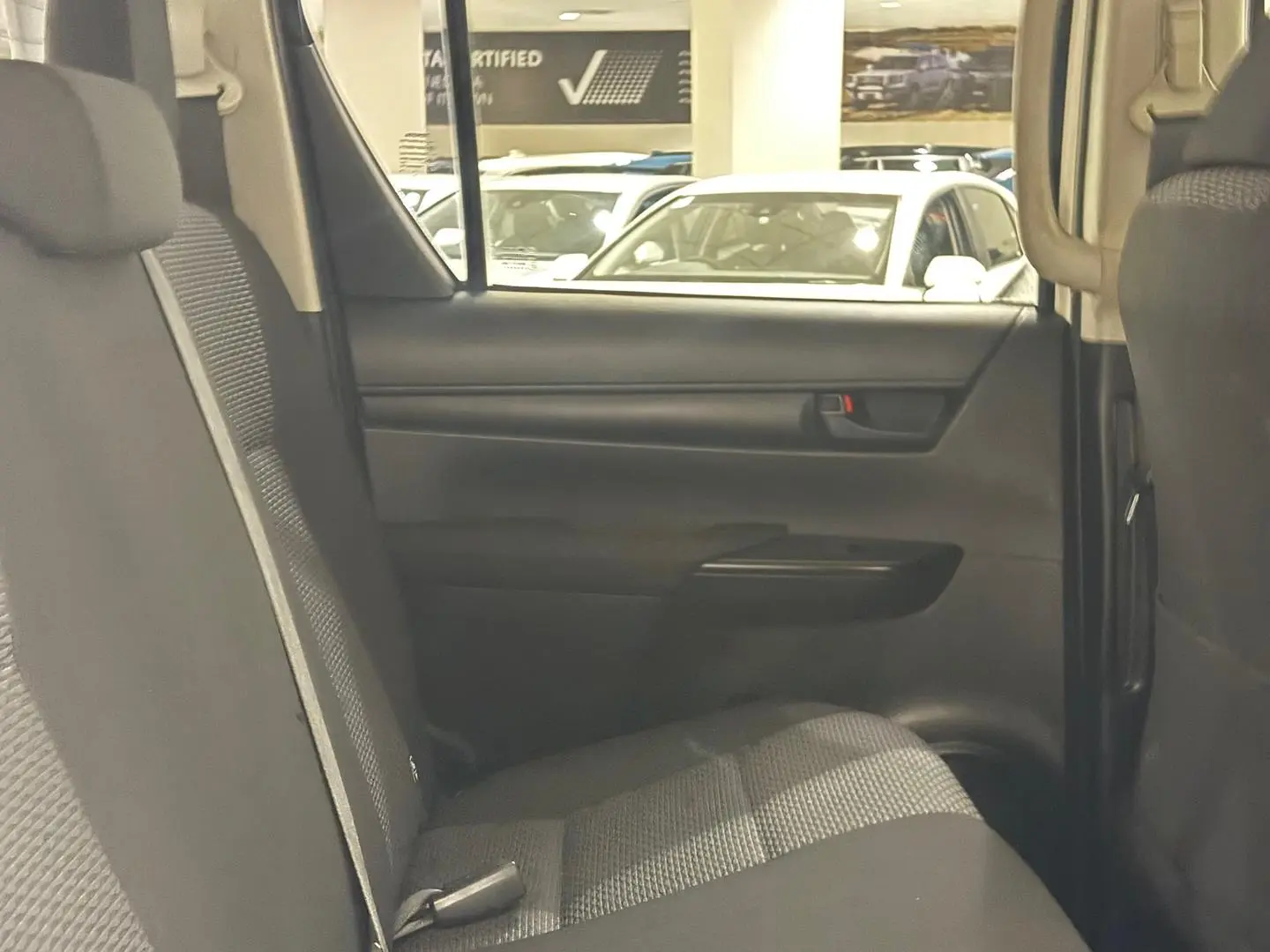 2020 Toyota Hilux Gallery Image 14