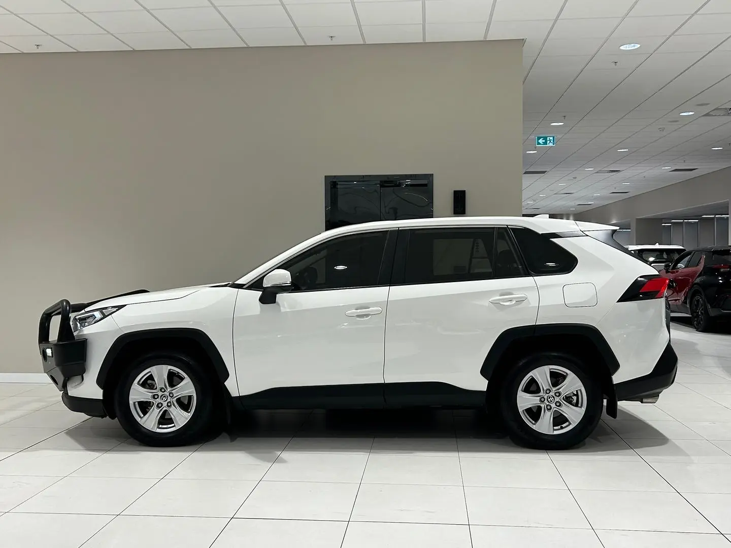 2020 Toyota Rav4 Gallery Image 6