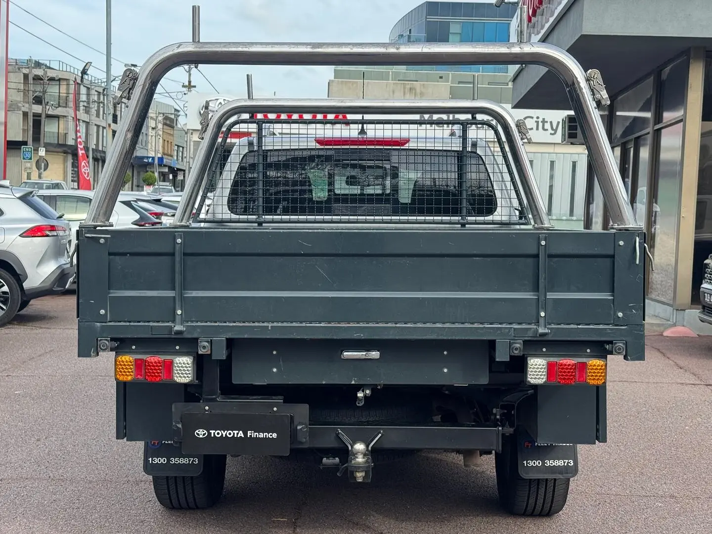 2020 Nissan Navara Gallery Image 6